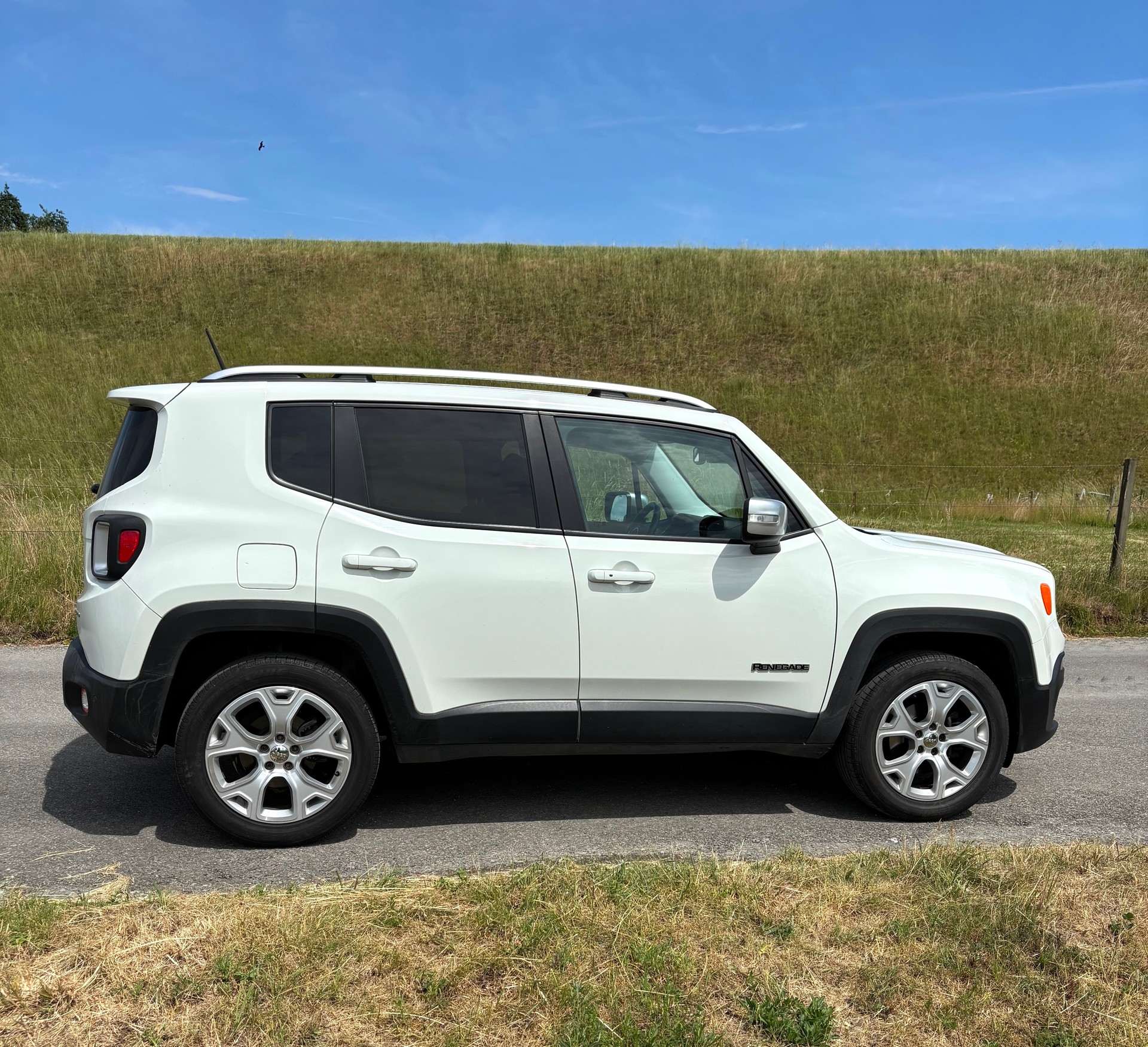 JEEP 2.0 CRD 140 Limited AWD-image-3