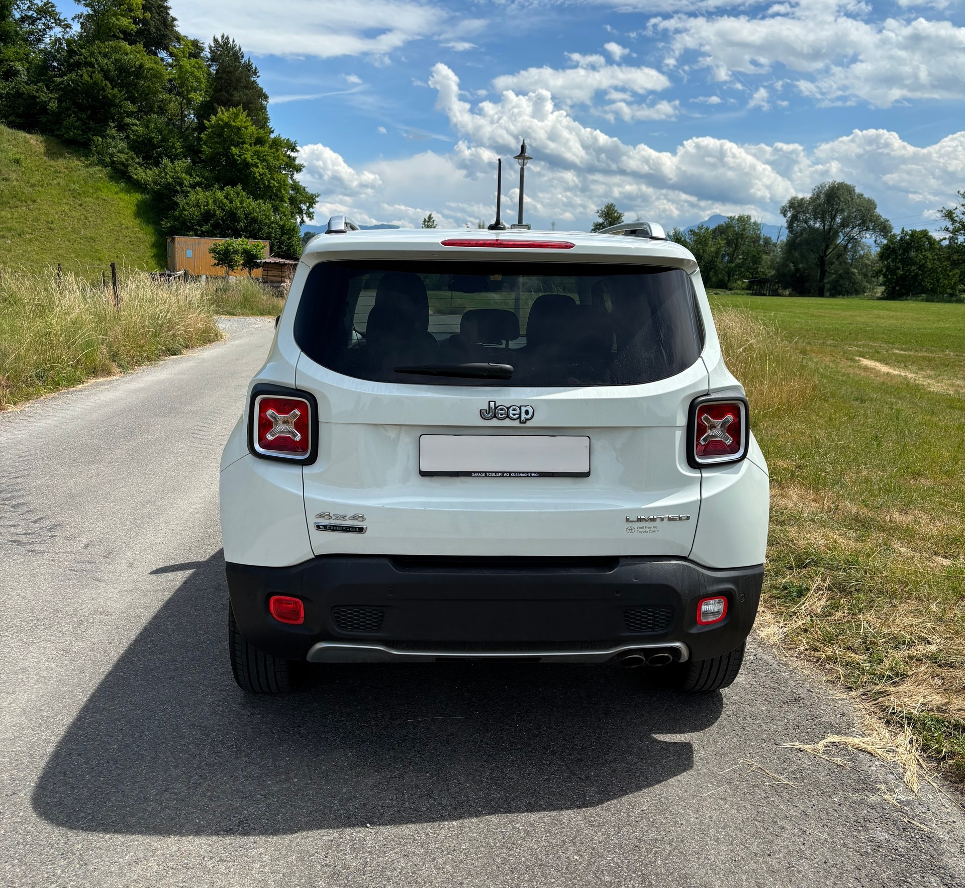 JEEP 2.0 CRD 140 Limited AWD-image-1