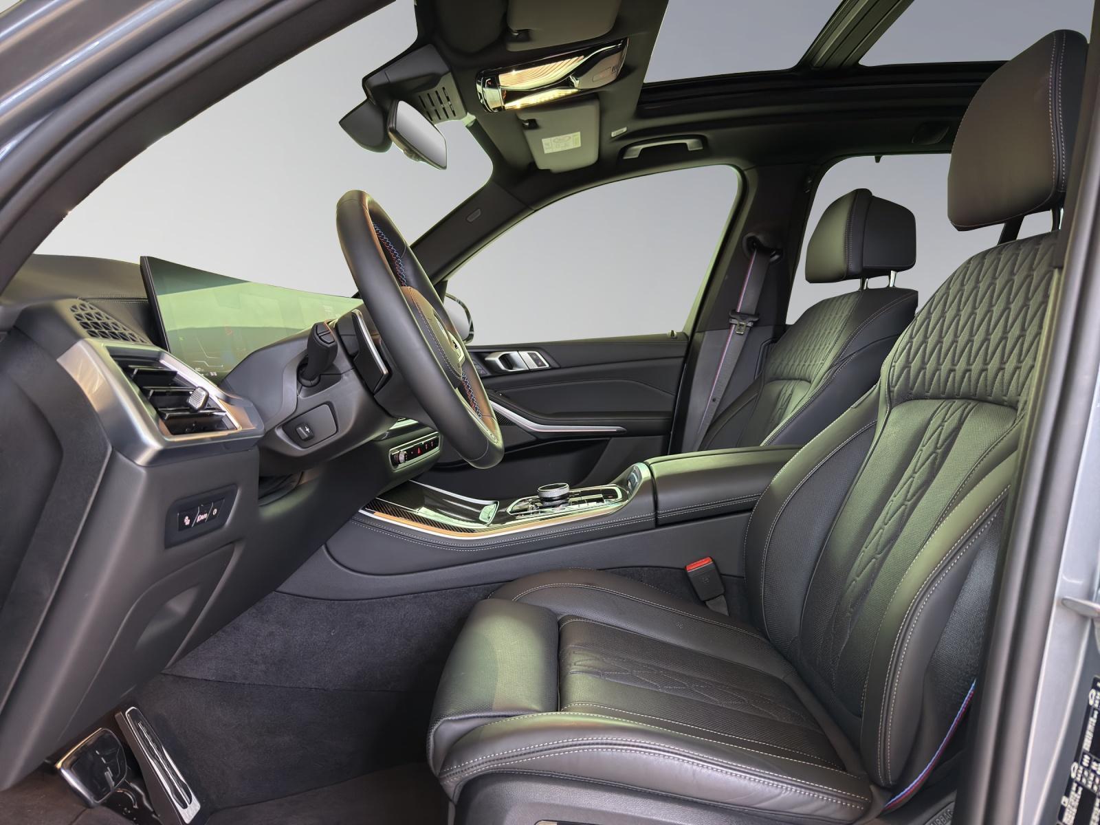 BMW X5 M60i xDrive-image-10