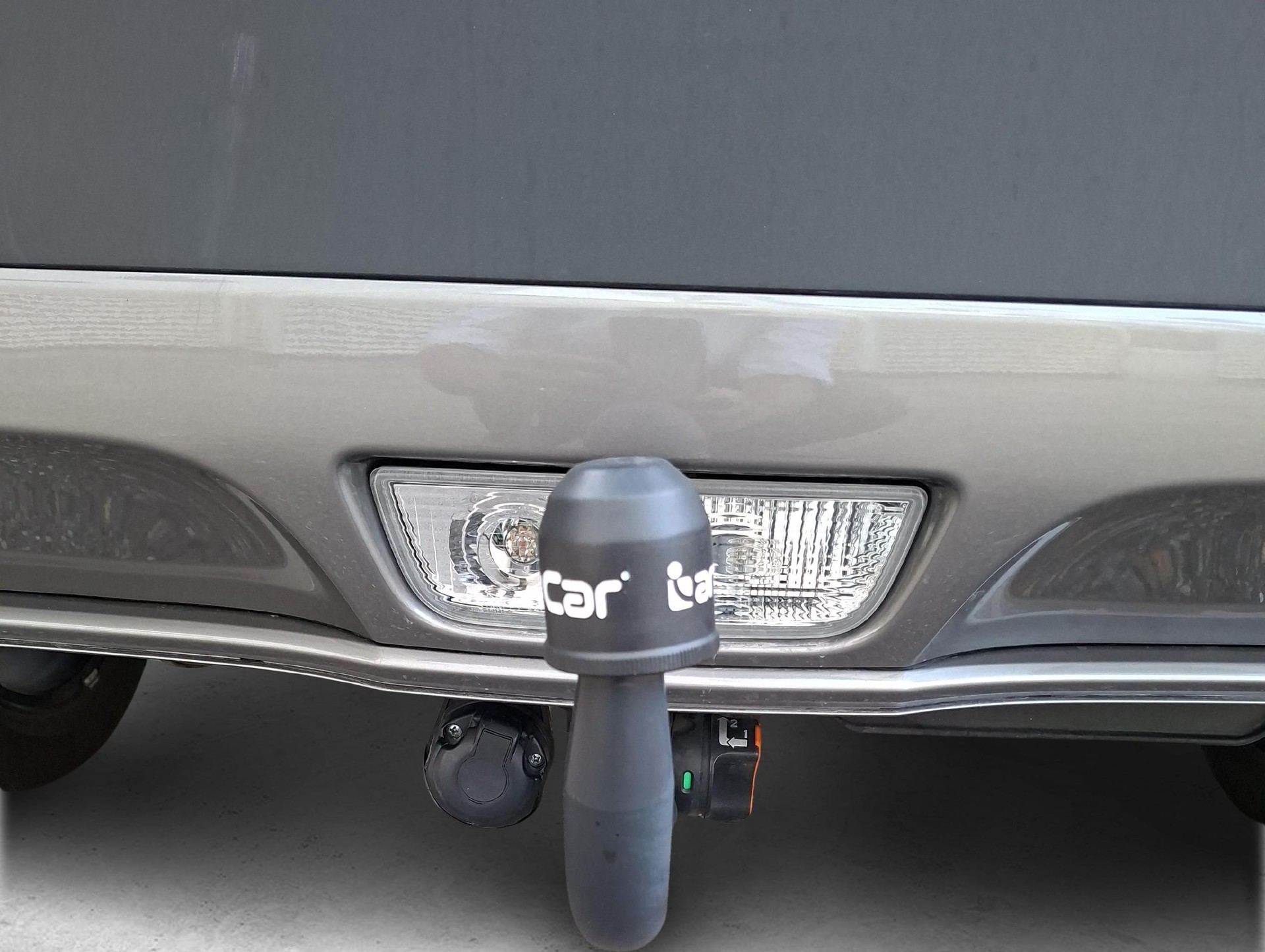 SUZUKI Vitara 1.5 Top Hybrid Edition 35 4x4 4 AHK. Alu- Winterräder-image-12
