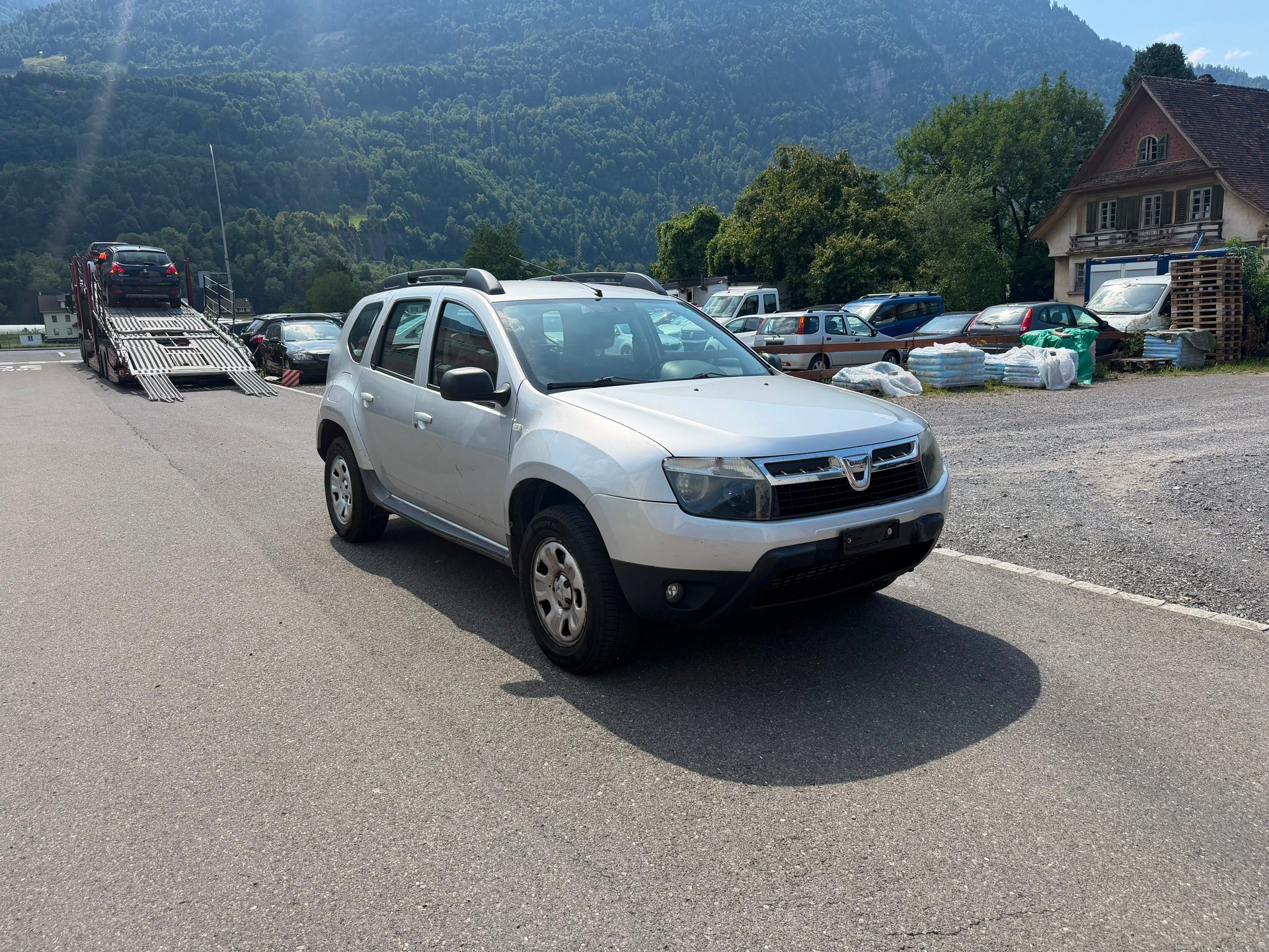 DACIA Duster 1.5 dCi Lauréate 4x4-image-0
