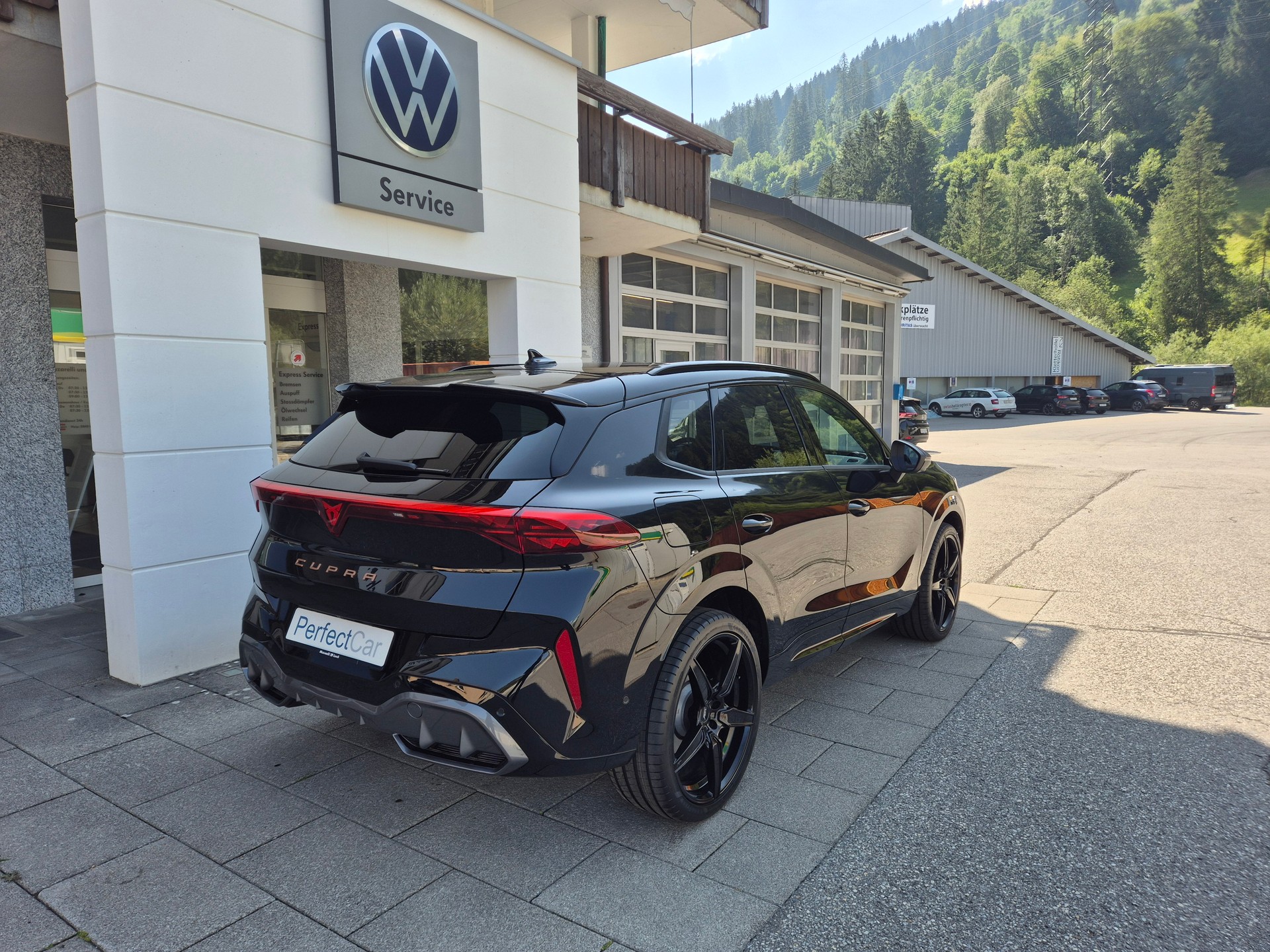 CUPRA Terramar 2.0 TSI DSG 4Drive Black Symphony-image-4
