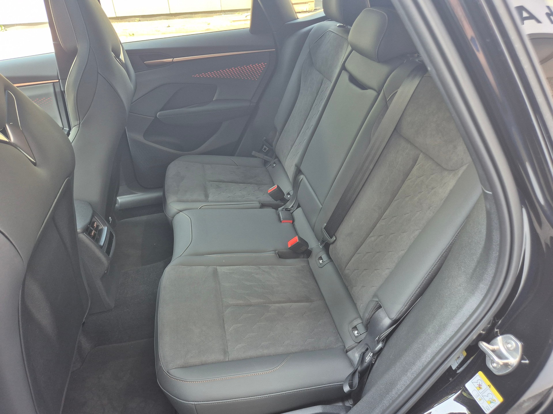 CUPRA Terramar 2.0 TSI DSG 4Drive Black Symphony-image-8