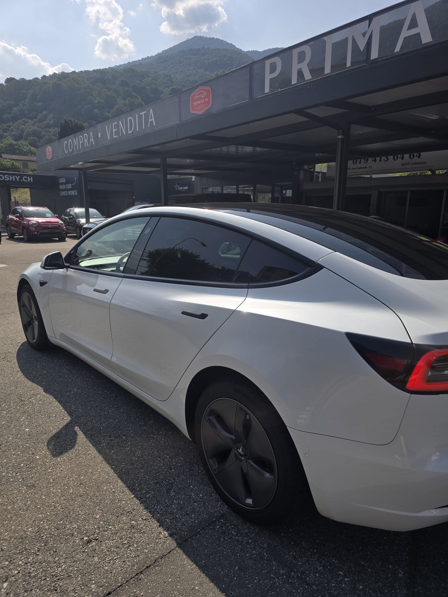 TESLA Model 3 Long Range Dual Motor AWD-image-3