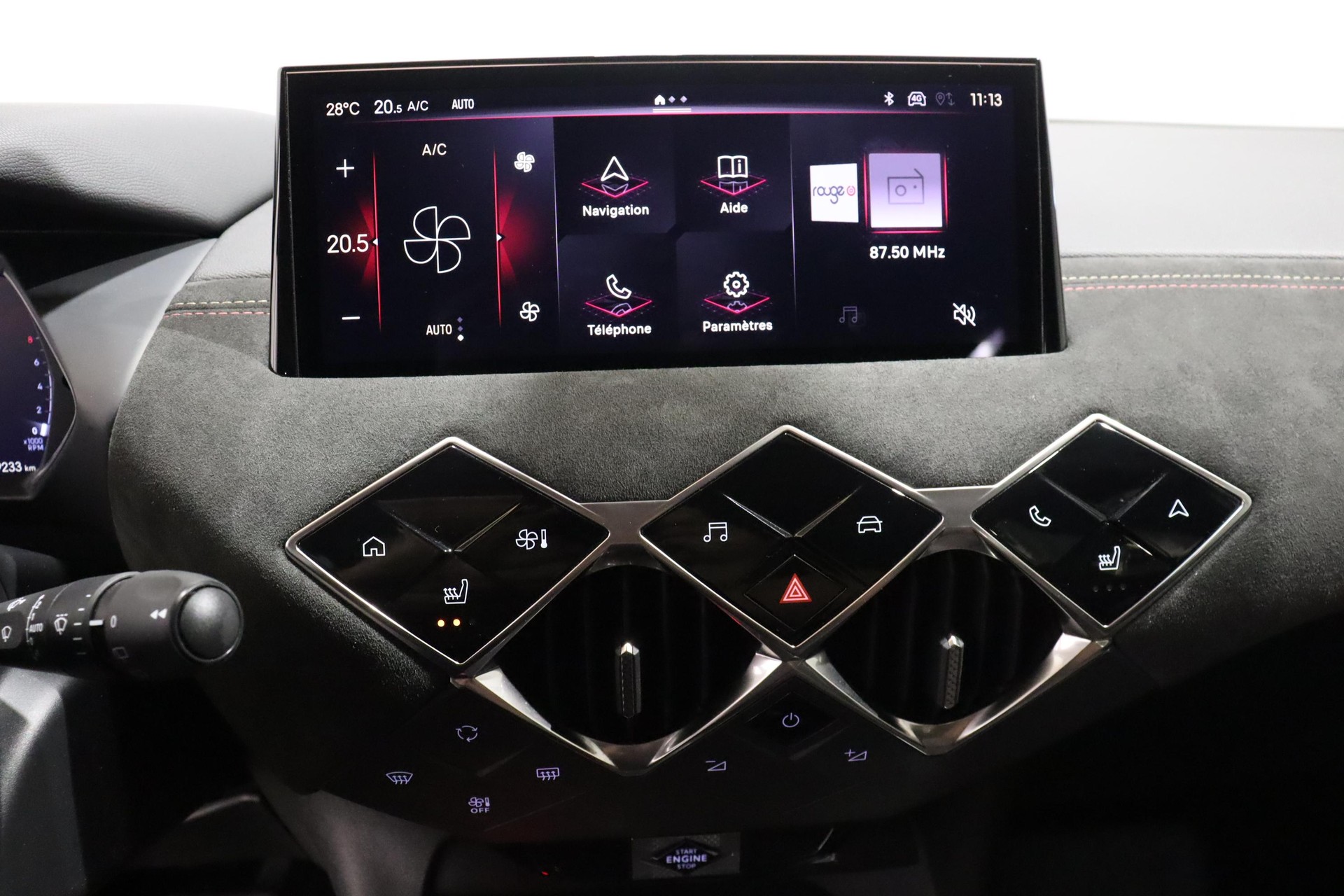 DS AUTOMOBILES 3 Crossback 1.2 PureTech 130 Ligne Noire-image-12