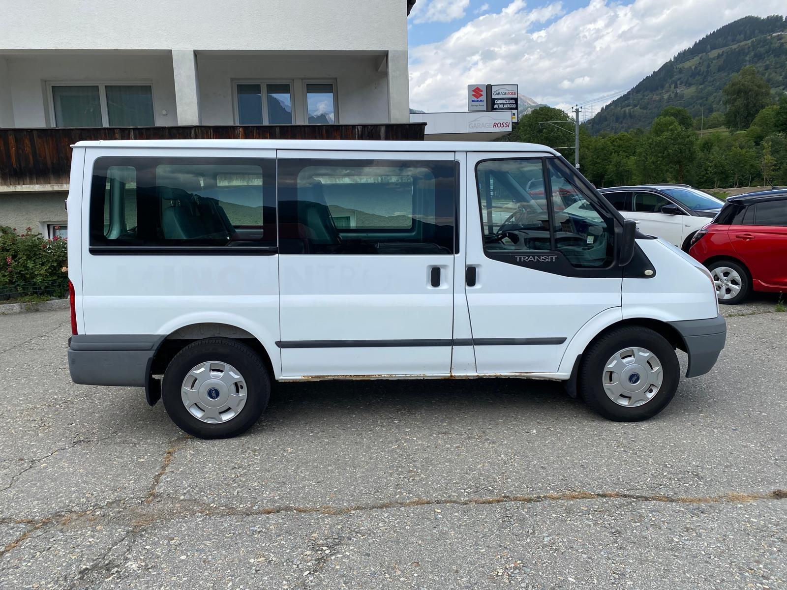 FORD Transit Kombi 330 S 2.4 TDCi 140 Trend 4x4-image-3