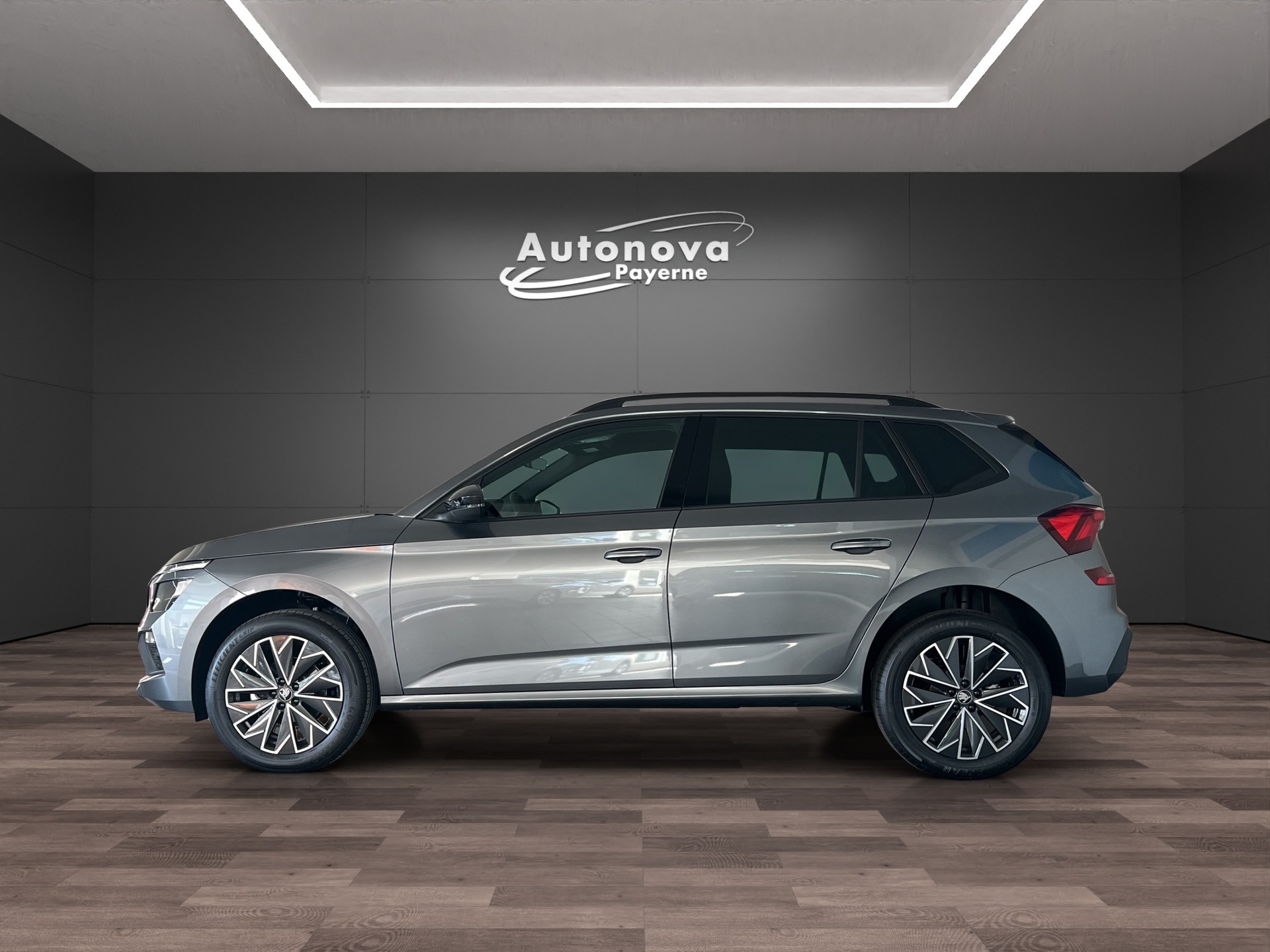 SKODA Kamiq 1.0 TSI Dynamic DSG-image-2