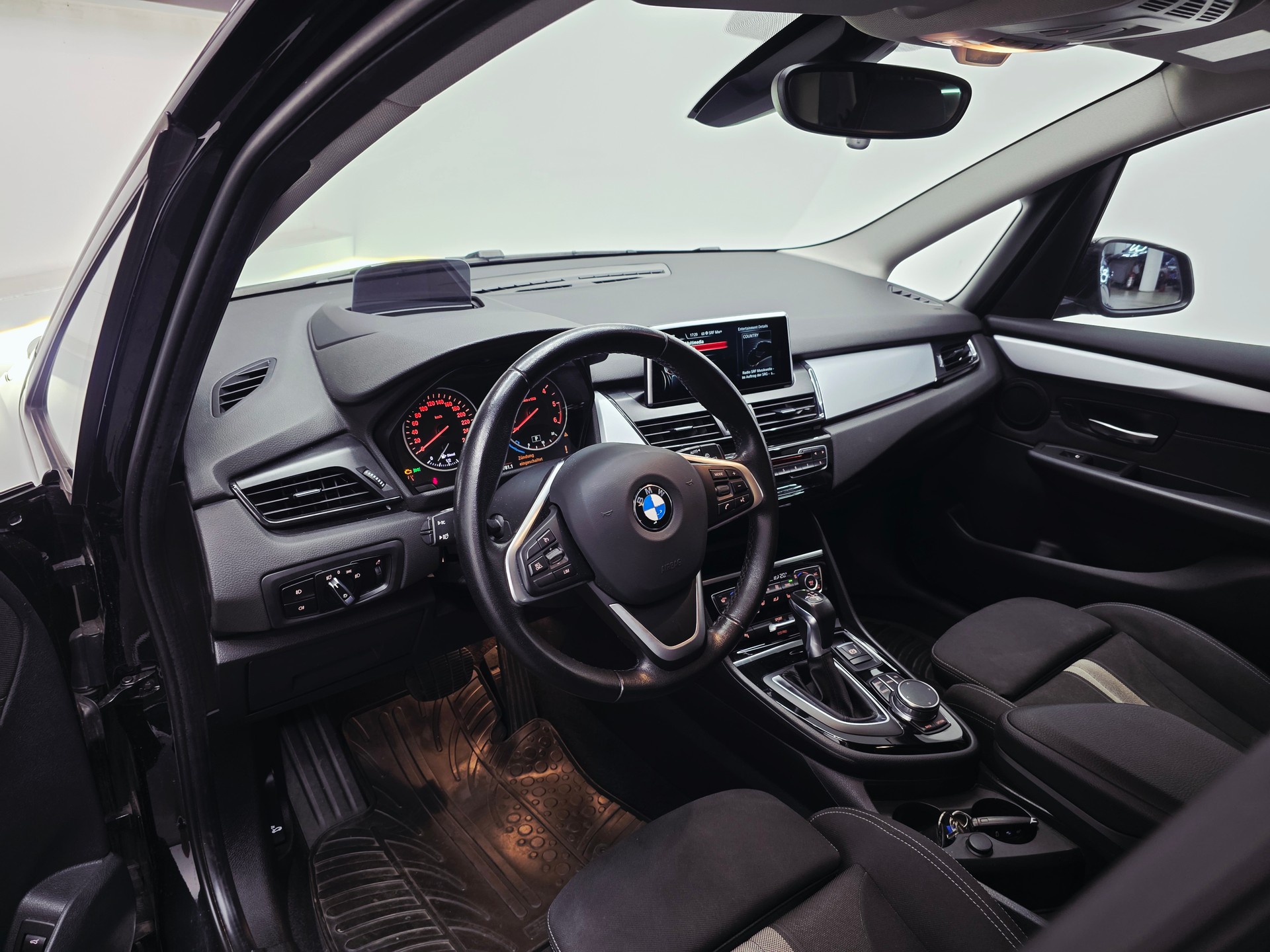 BMW 218d 2.0 xDrive Gran Tourer Steptronic*FRISCH MFK*8 FACH*AHK 1600KG*-image-9