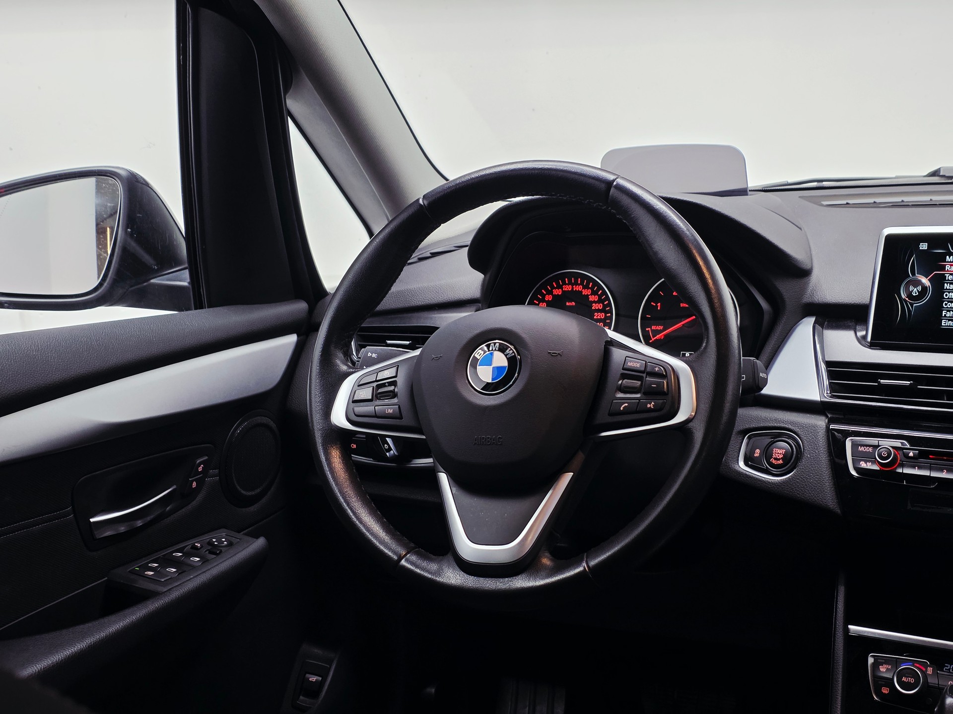 BMW 218d 2.0 xDrive Gran Tourer Steptronic*FRISCH MFK*8 FACH*AHK 1600KG*-image-12