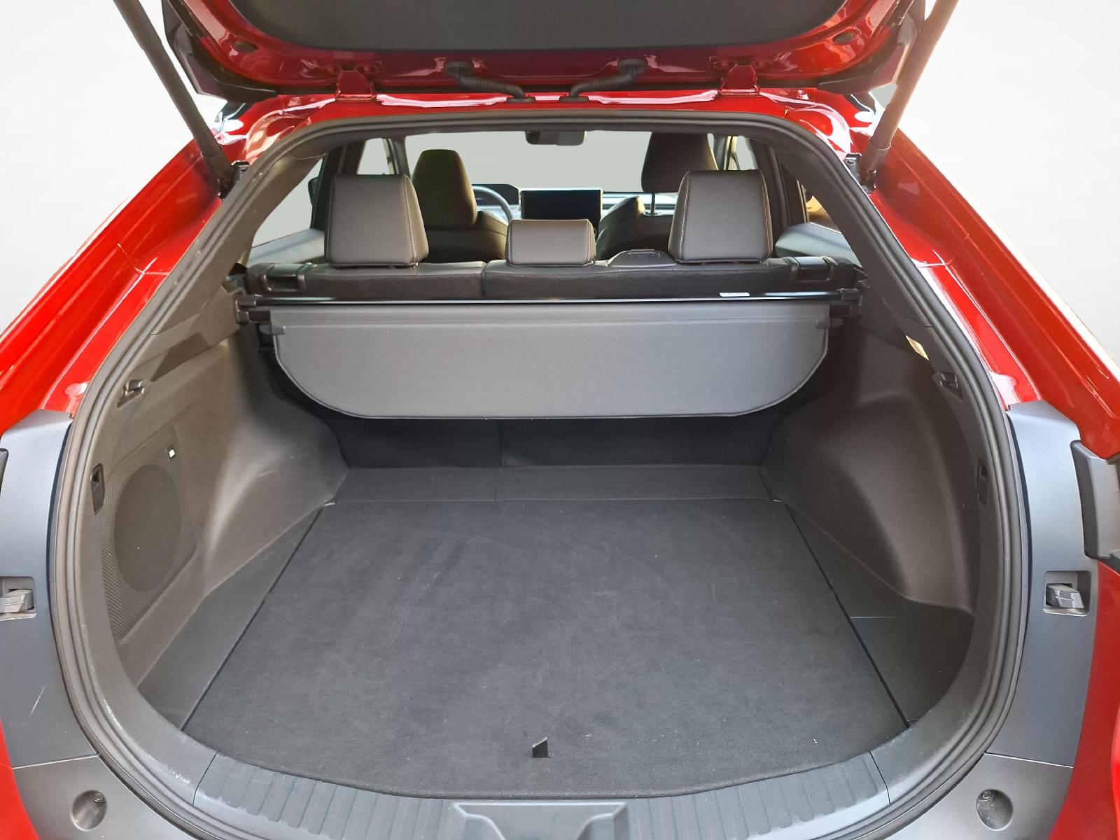 TOYOTA bZ4X Premium AWD-image-11
