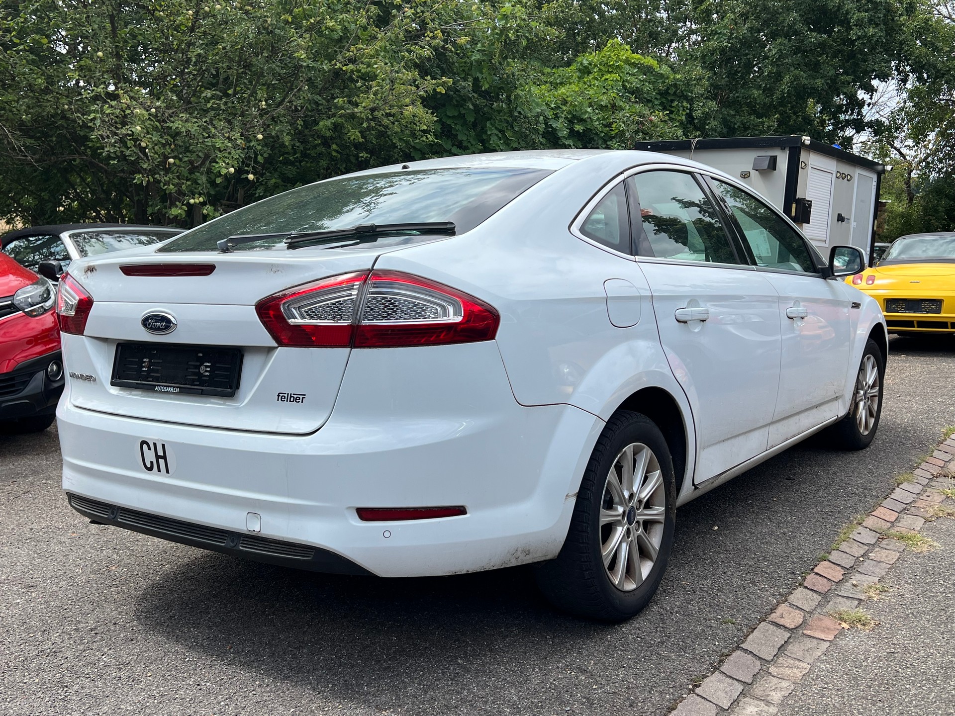 FORD Mondeo 2.0 TDCi 16V Ambiente-image-5