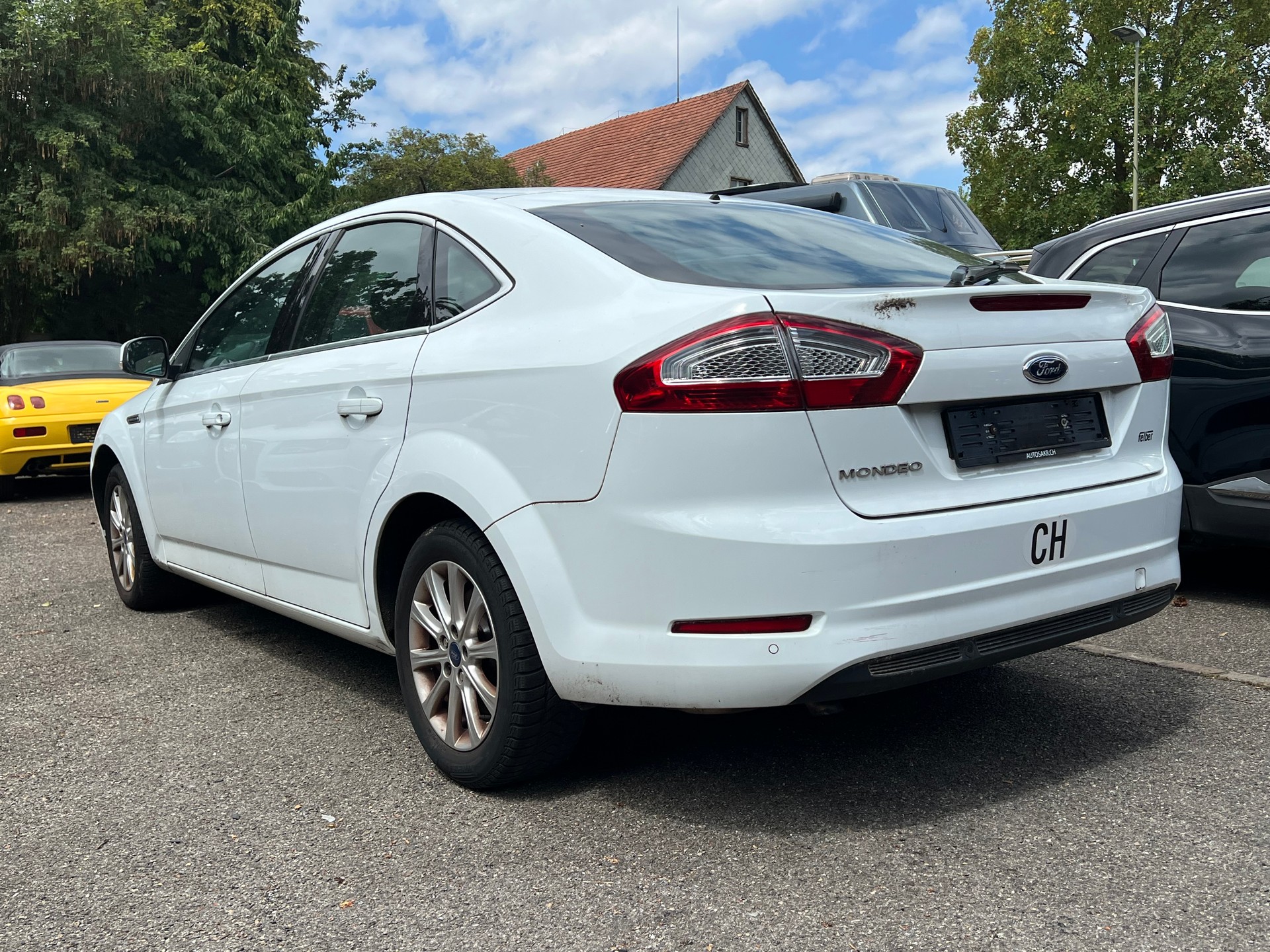 FORD Mondeo 2.0 TDCi 16V Ambiente-image-3