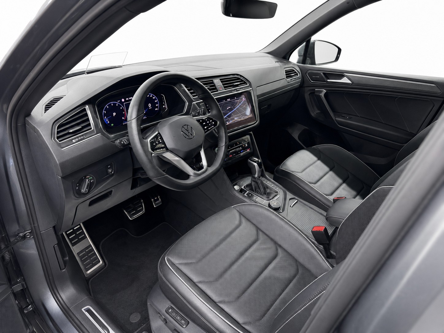 VW Tiguan Allspace 2.0TSI R-Line 4Motion DSG * 7-Plätzer * Anhängerkupplung * Black Style * Volle Austattung *-image-8