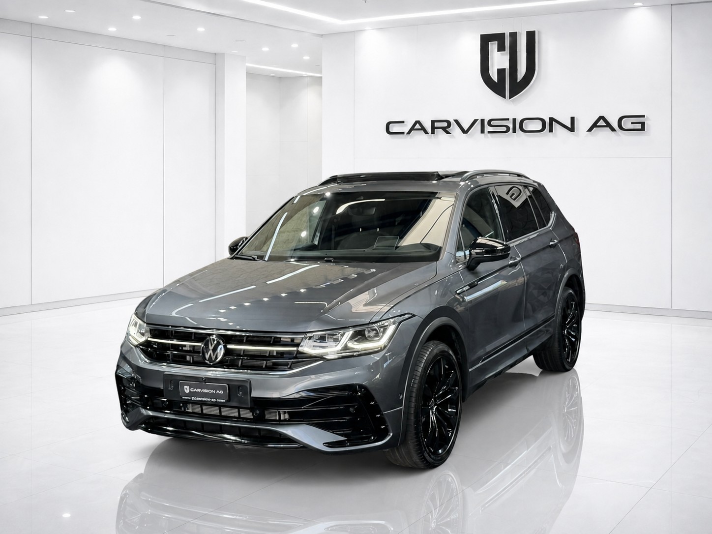 VW Tiguan Allspace 2.0TSI R-Line 4Motion DSG * 7-Plätzer * Anhängerkupplung * Black Style * Volle Austattung *-image-0