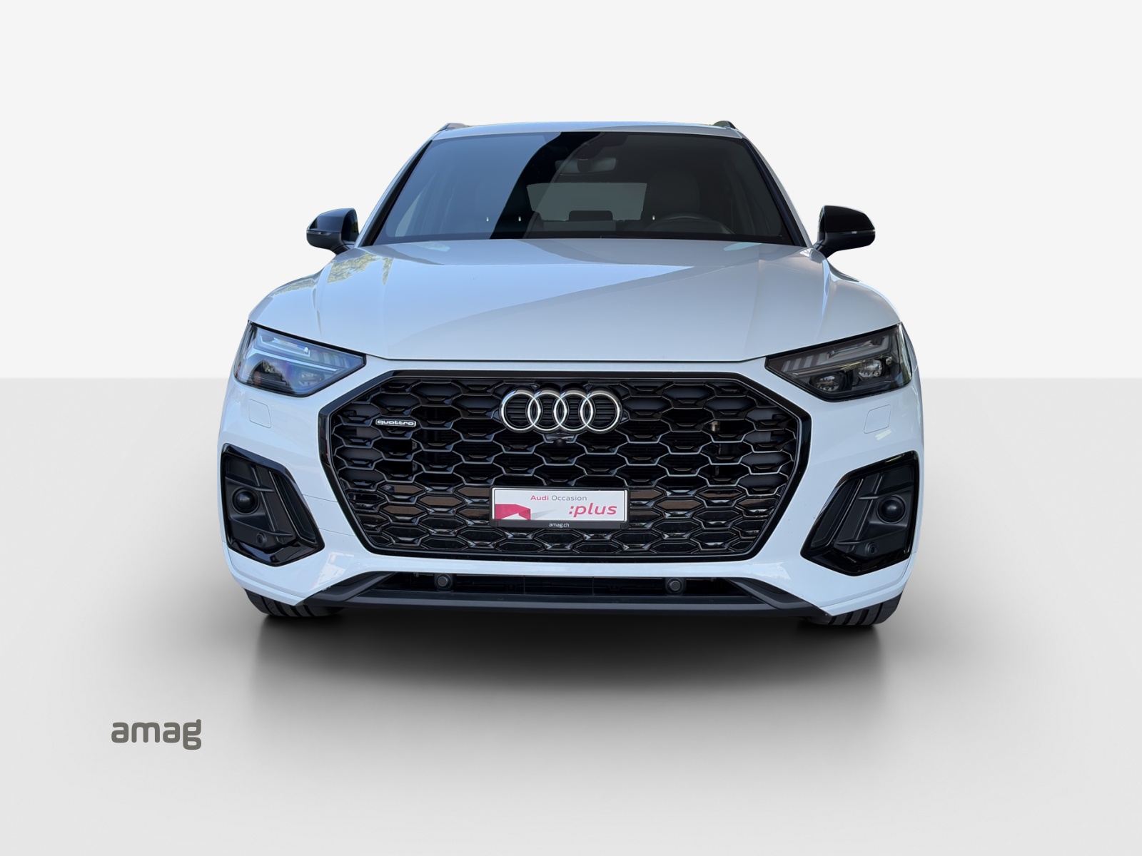AUDI Q5 Sportback 40 TDI Blackedition quattro S-tronic-image-6
