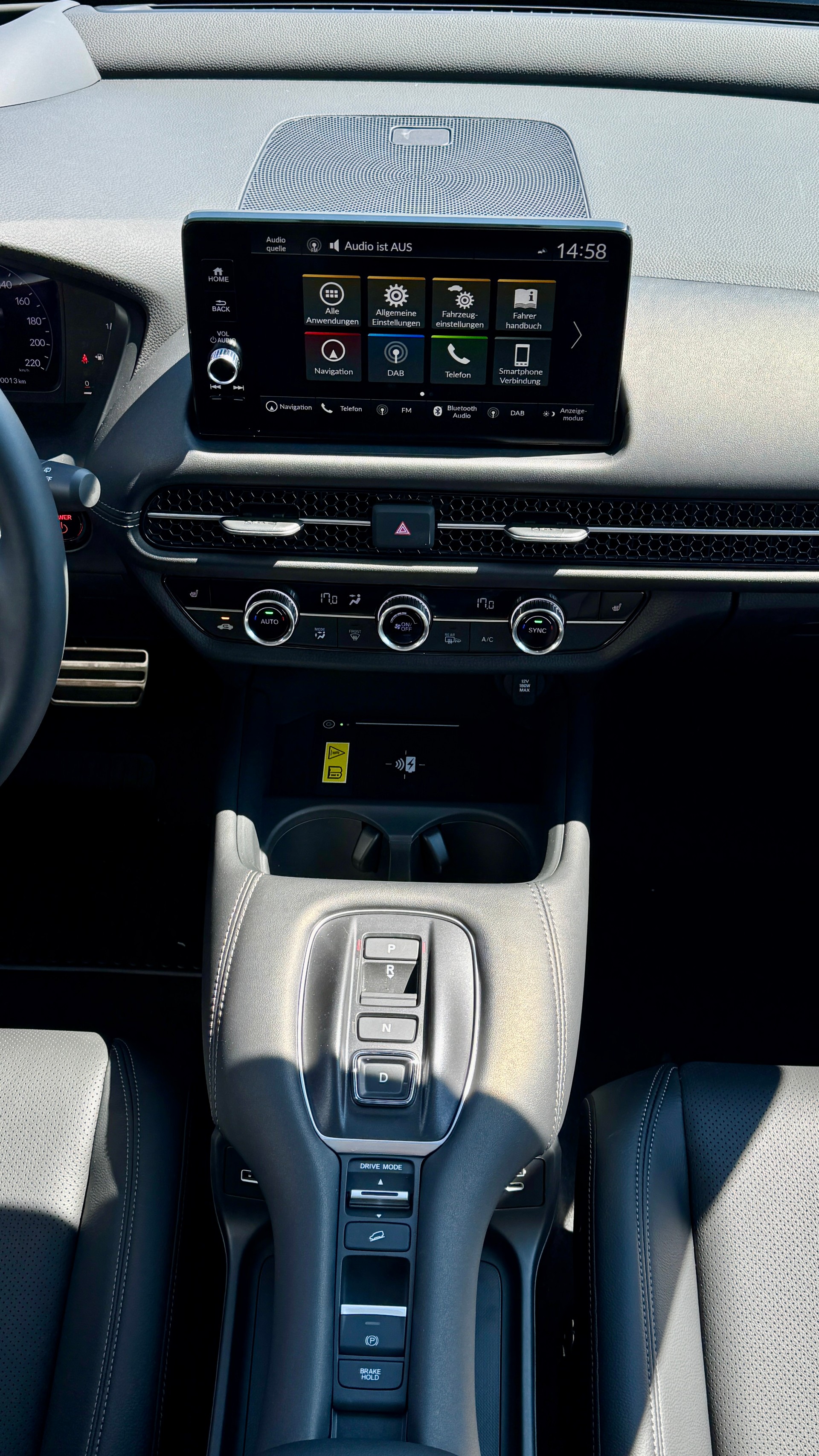 HONDA ZR-V 2.0i MMD Hybrid Advance Automatic Modell 2027 1.9% Leasing Aktion unschlagbar mit 8 Jahren Garantie-image-13