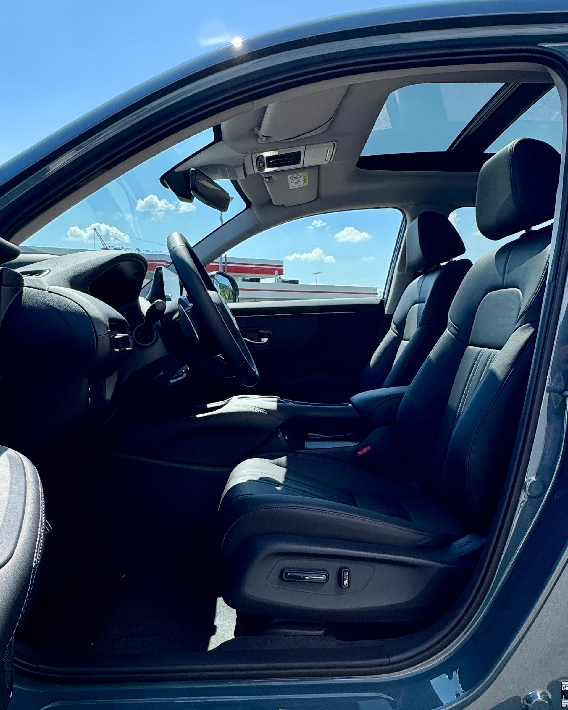 HONDA ZR-V 2.0i MMD Hybrid Advance Automatic Modell 2027 1.9% Leasing Aktion unschlagbar mit 8 Jahren Garantie-image-8