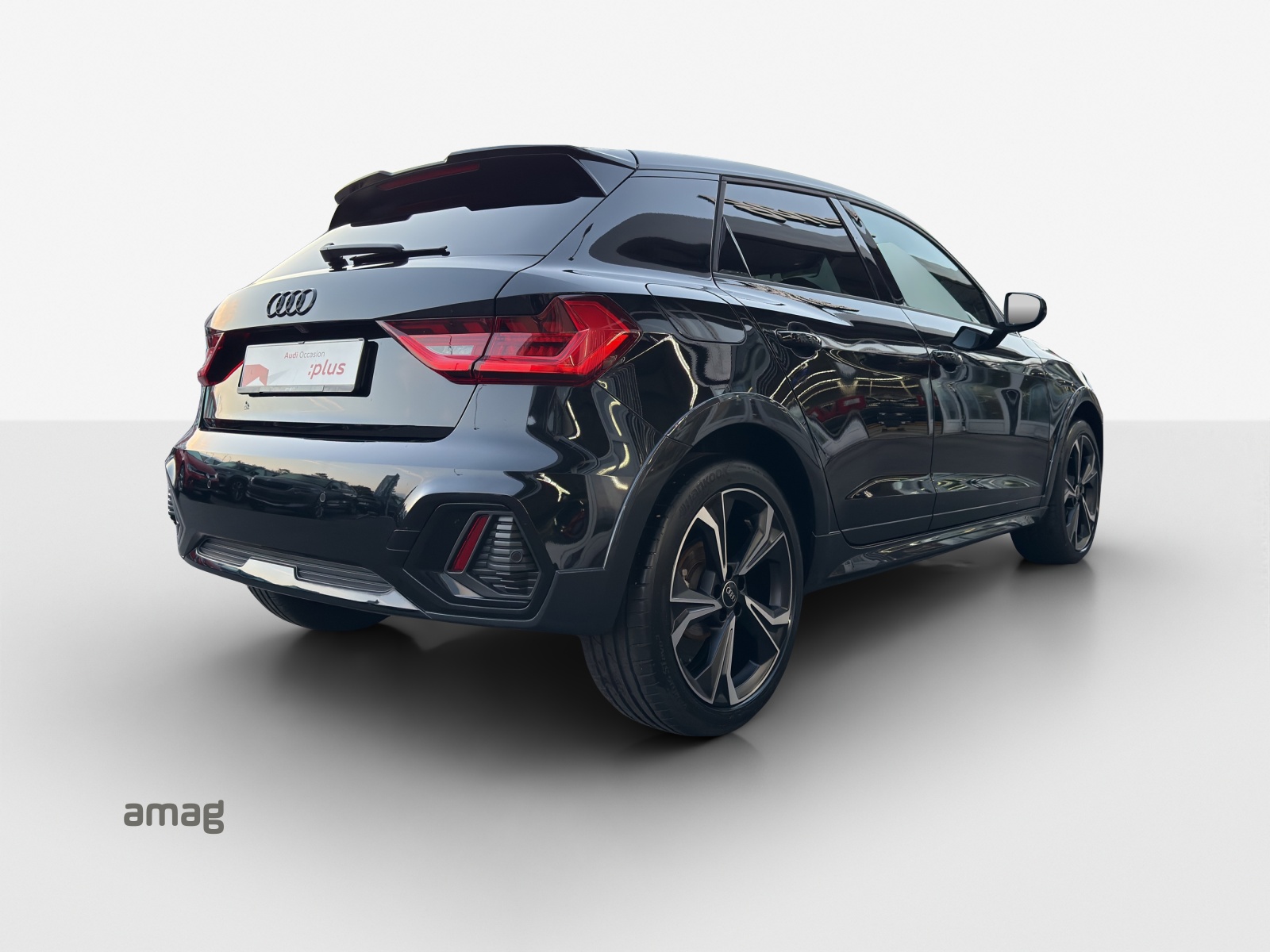 AUDI A1 allstreet 30 TFSI Attraction S-tronic-image-4