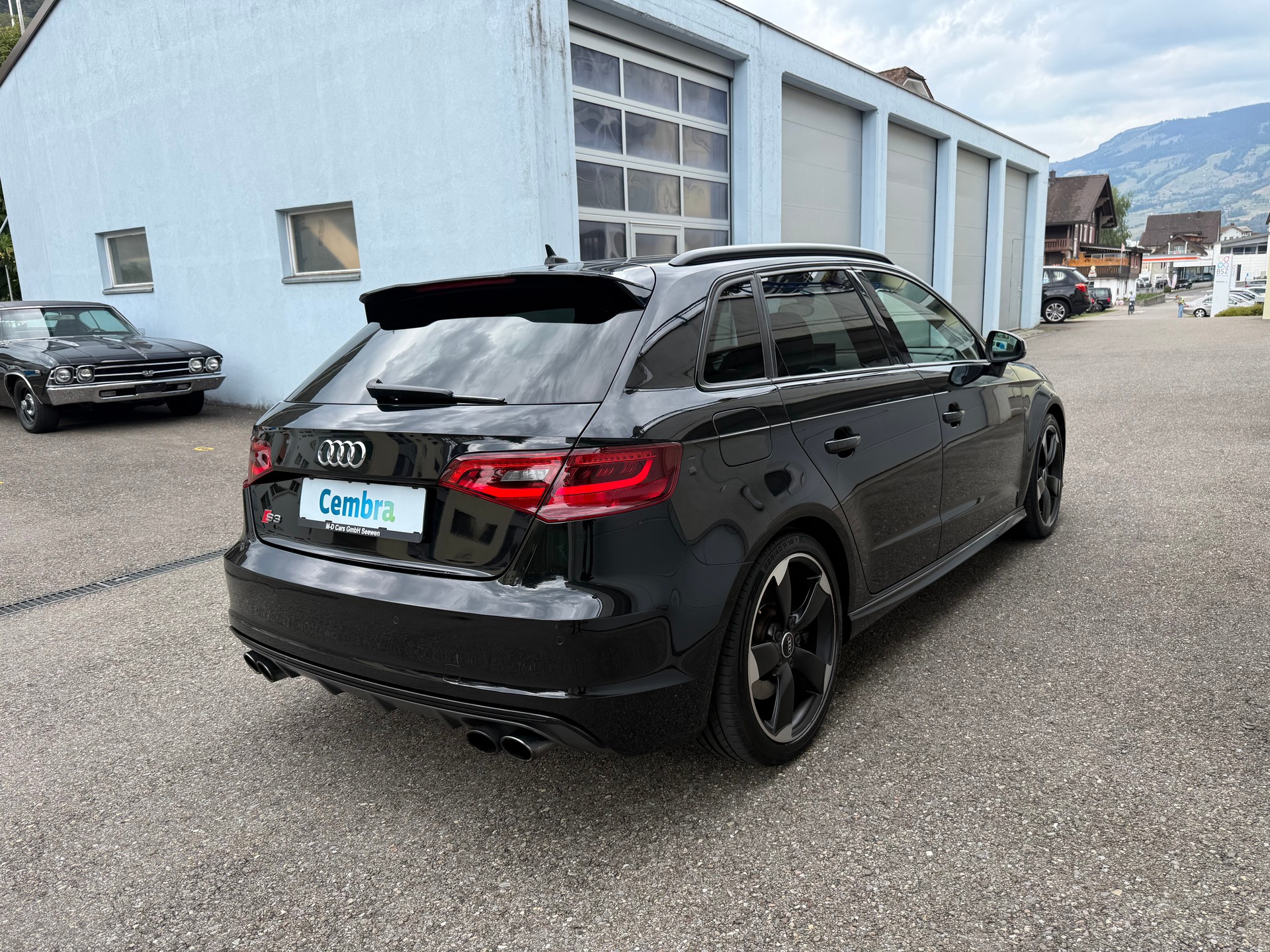 AUDI S3 Sportback 2.0 TFSI quattro S-tronic-image-3