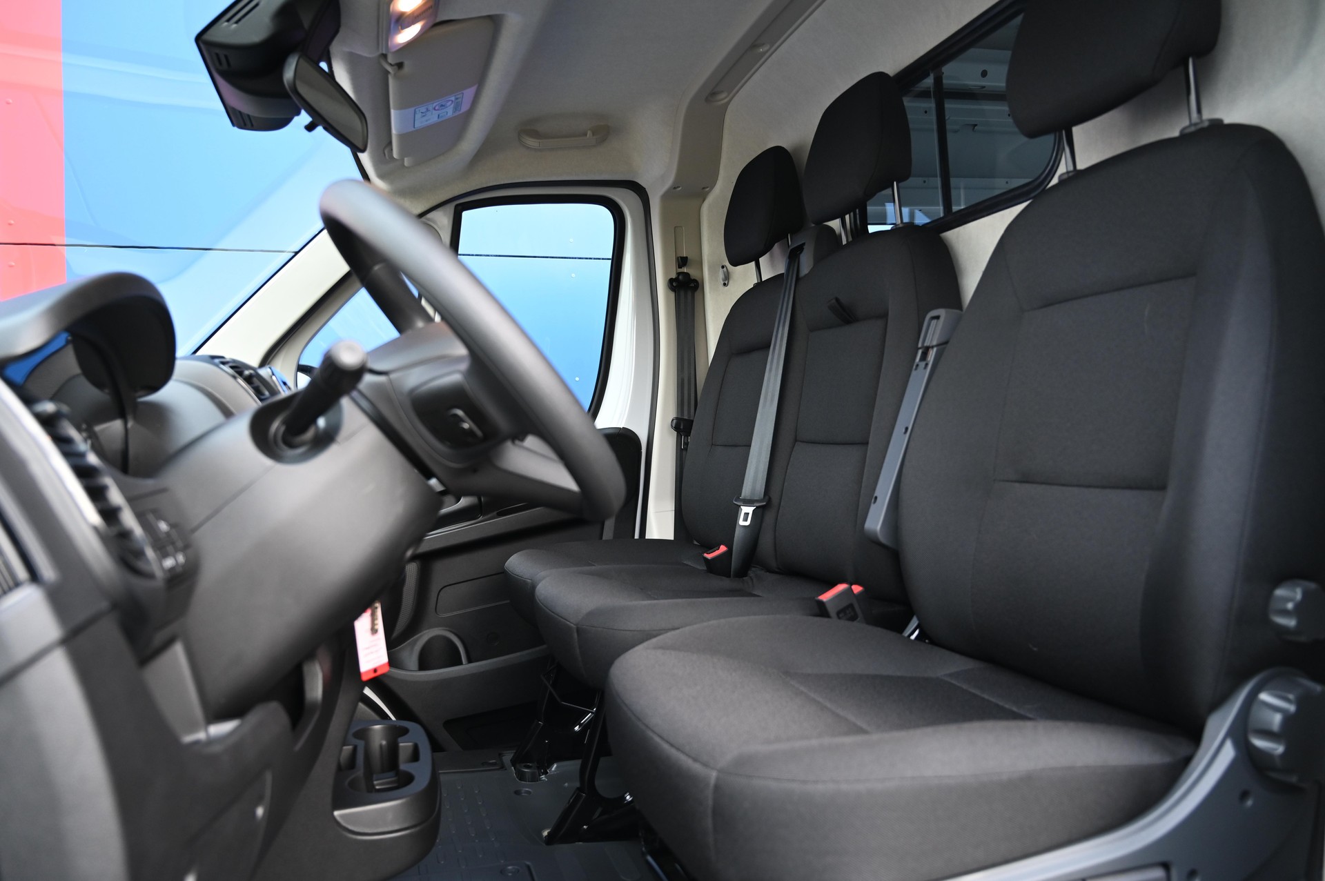 CITROEN Jumper Kaw. 35 L2H2 2.2 BlueHDi 140 S/S - AUTOMAT-image-3