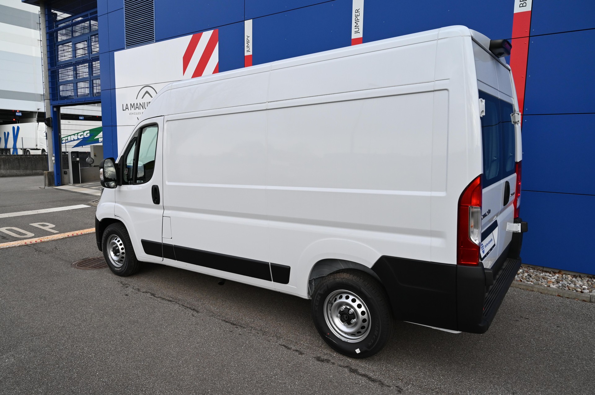 CITROEN Jumper Kaw. 35 L2H2 2.2 BlueHDi 140 S/S - AUTOMAT-image-2