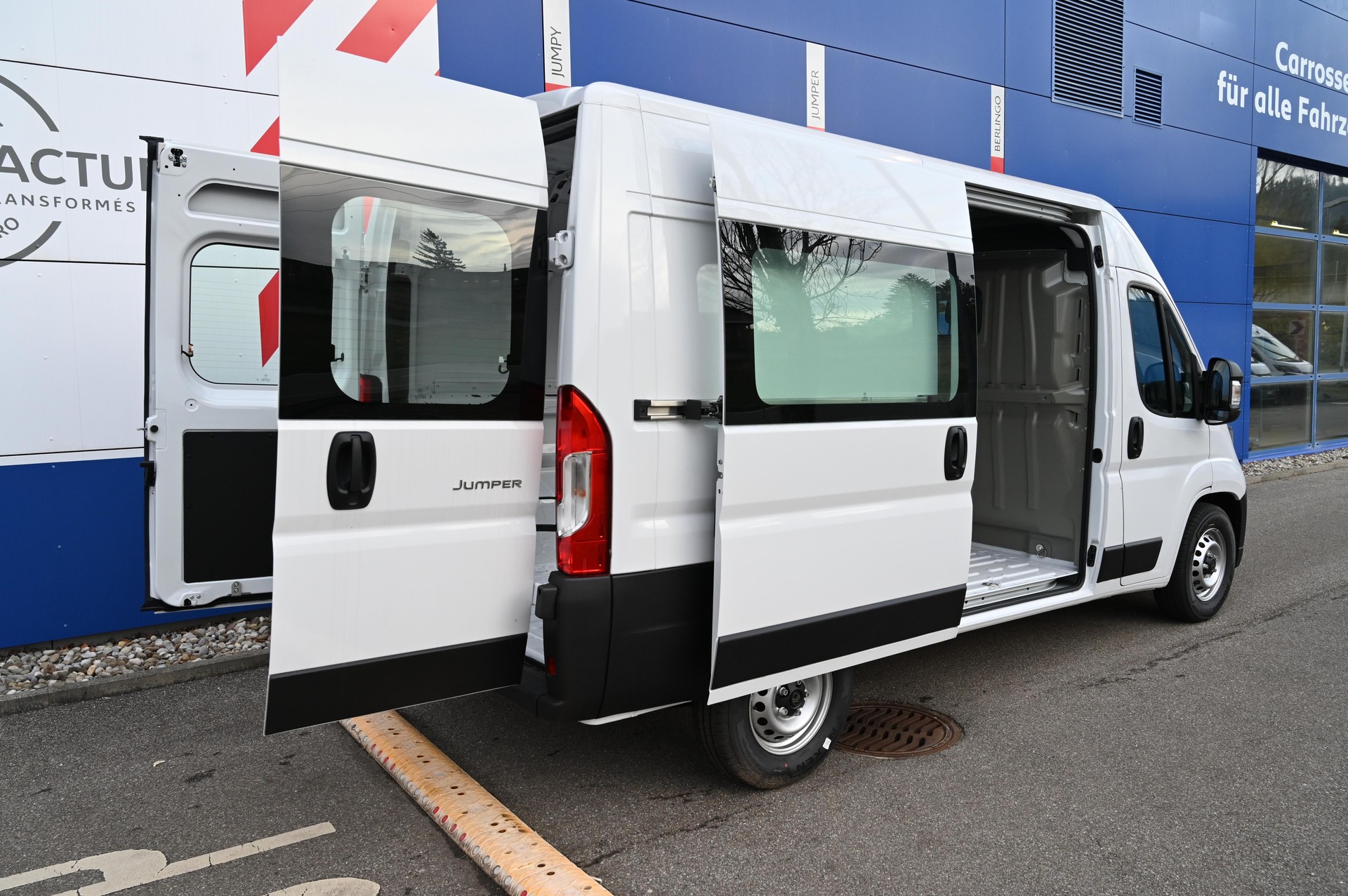 CITROEN Jumper Kaw. 35 L2H2 2.2 BlueHDi 140 S/S - AUTOMAT-image-13