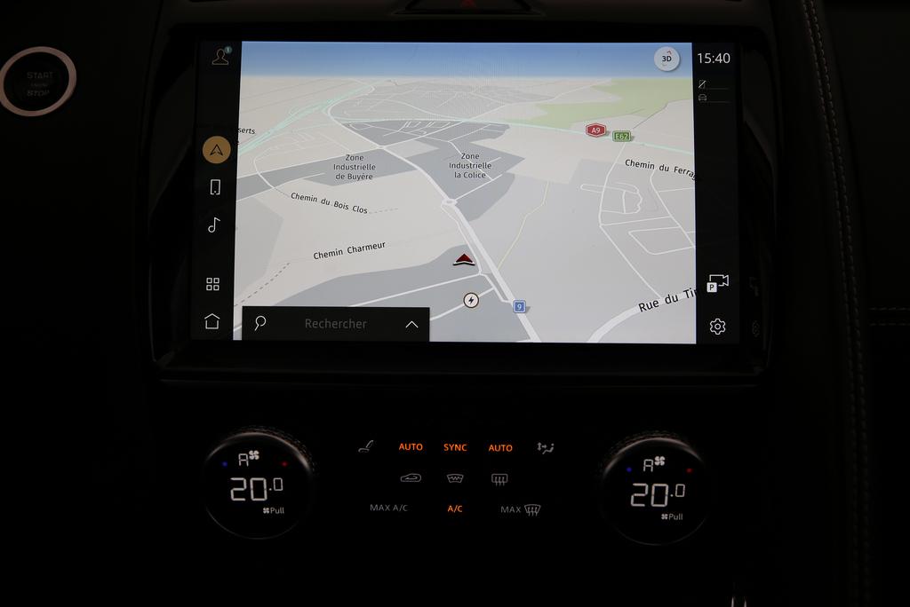 JAGUAR E-Pace 1.5 T 300e R-Dynamic S AWD-image-6