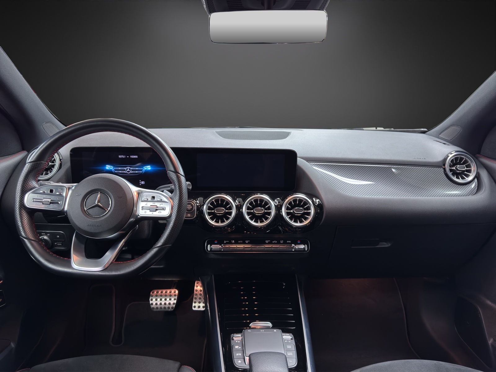 MERCEDES-BENZ GLA 220d AMG Line 4Matic-image-10