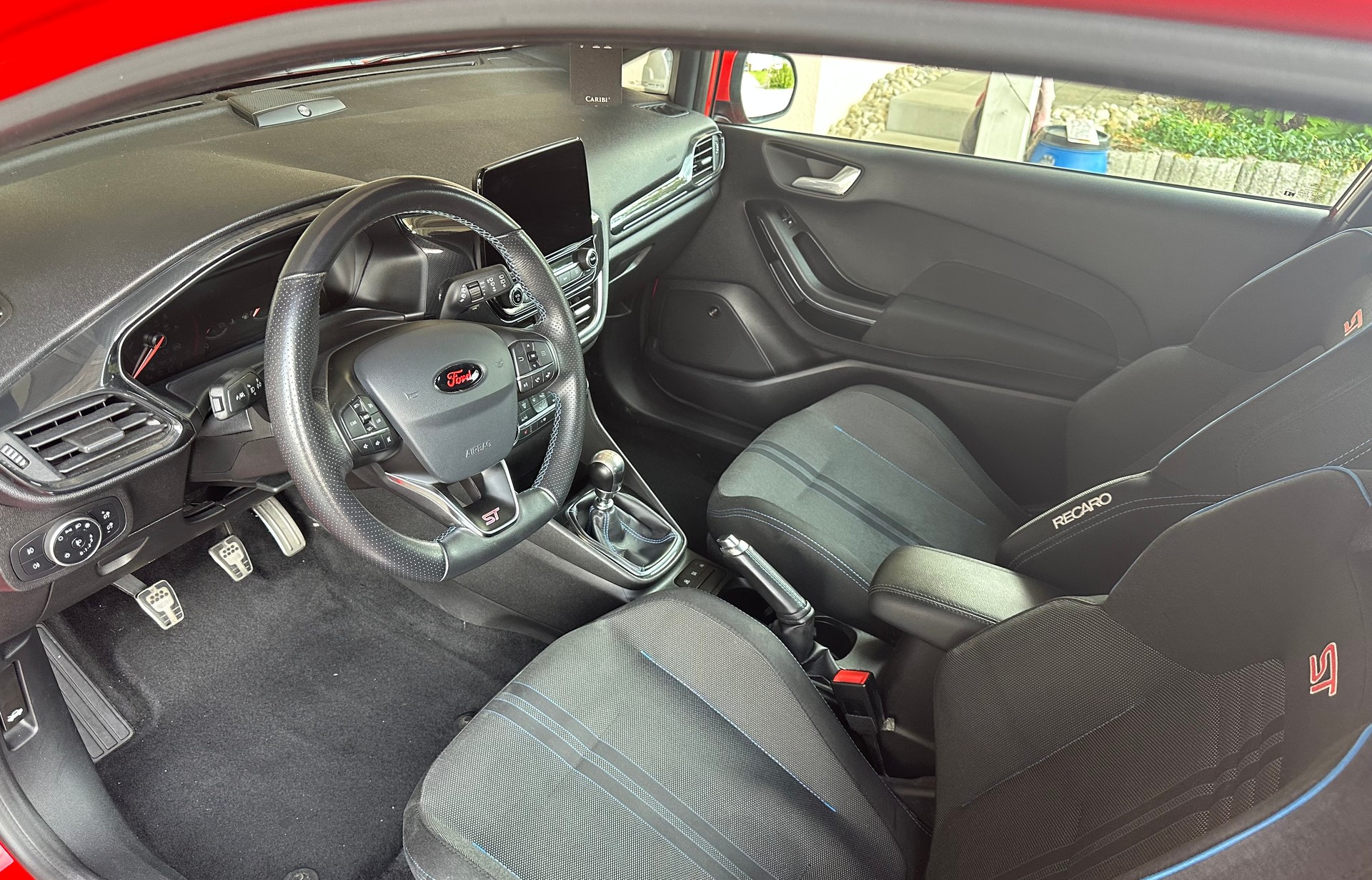 FORD 1.5 EcoB ST-image-3