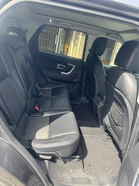 LAND ROVER Discovery Sport 2.0 TD4 Advantage AT9-image-6