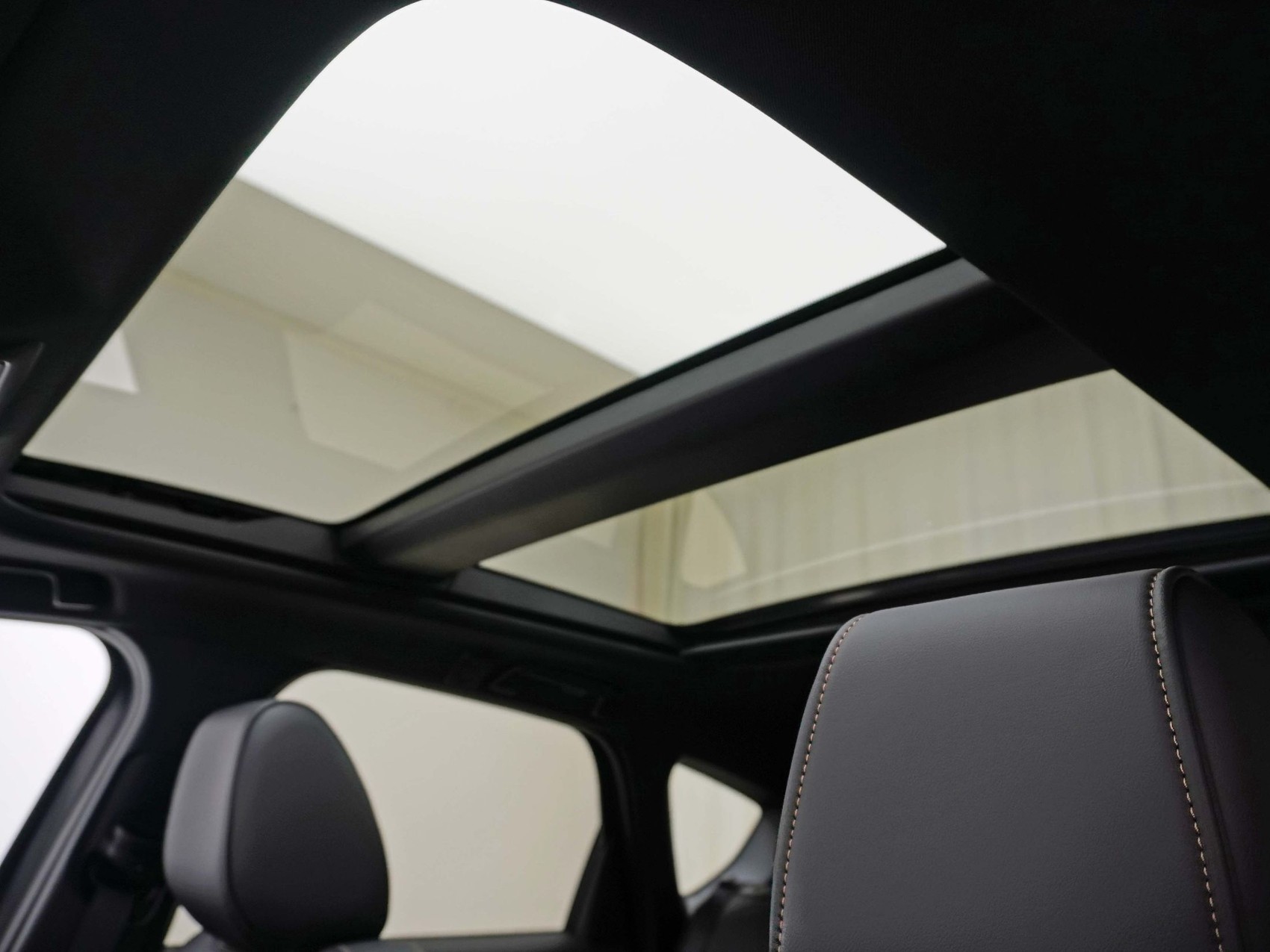 MAZDA CX-60 2.5 PHEV Homura Plus-image-15