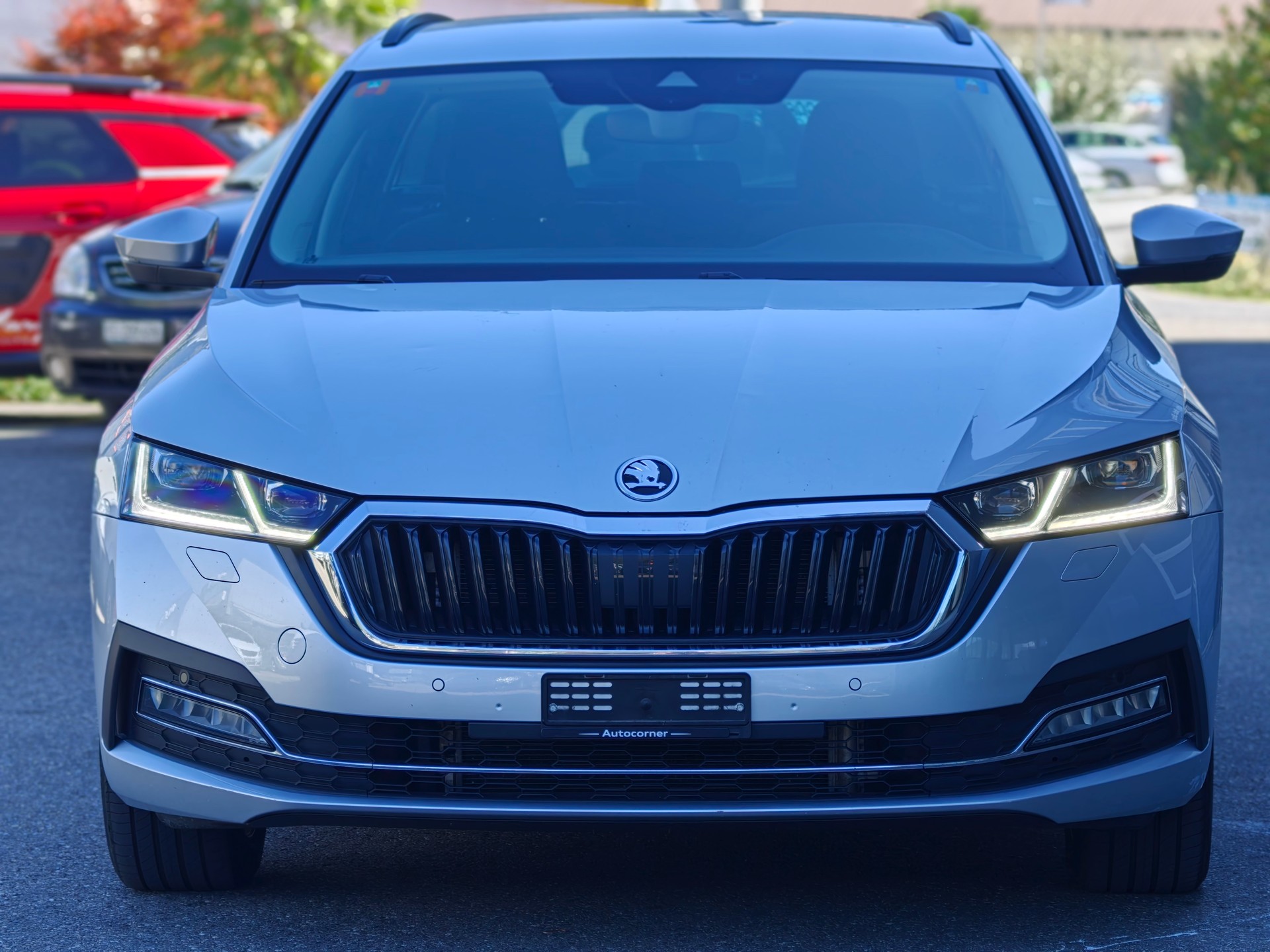 SKODA Octavia Combi 1.5 TSI mHEV DSG Ambition-image-0