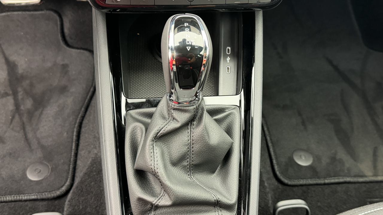 SKODA Kamiq 1.5 TSI Monte Carlo DSG-image-10
