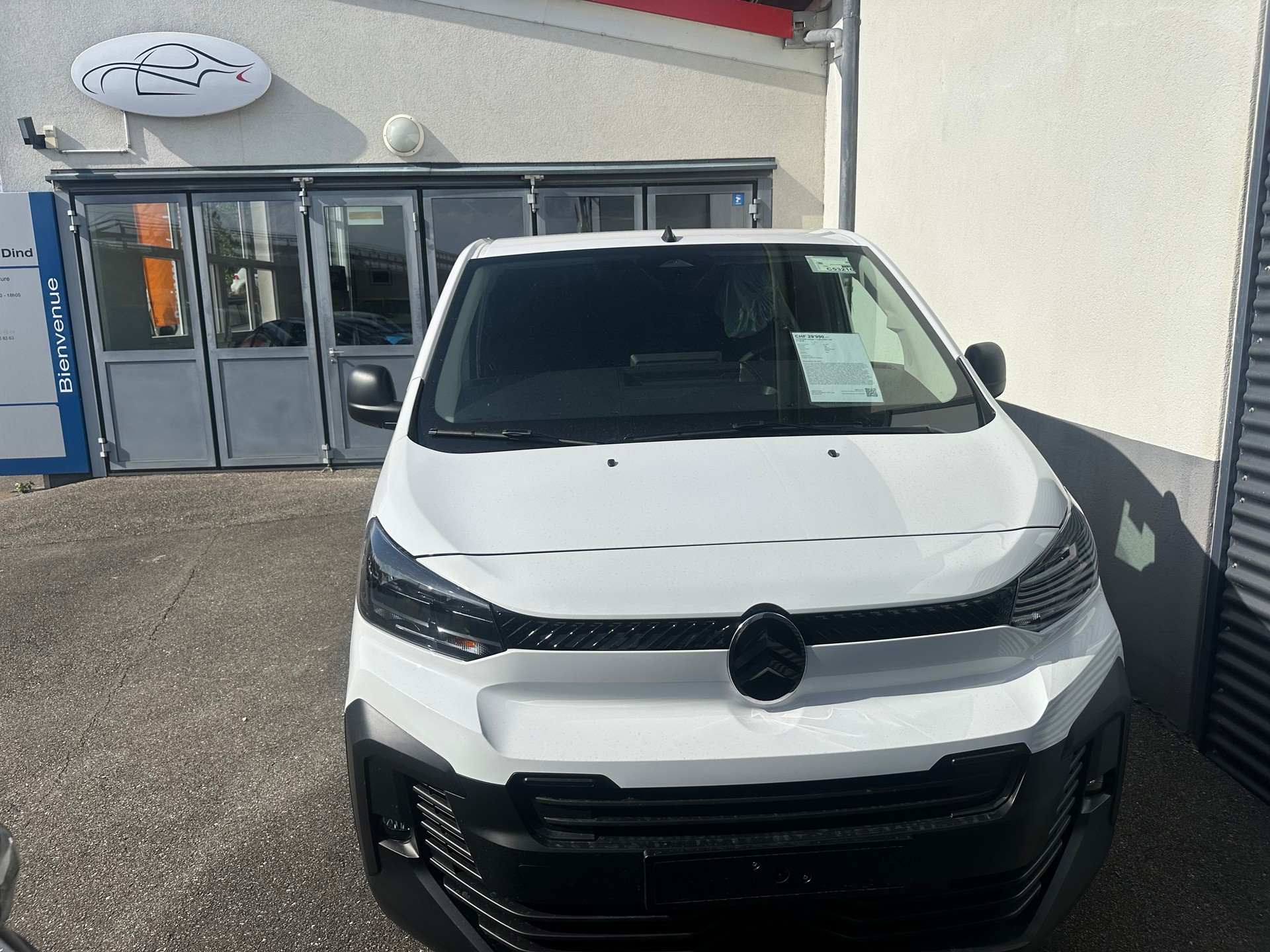 CITROEN Jumpy 1.5 BlueHDi 120 First M-image-0