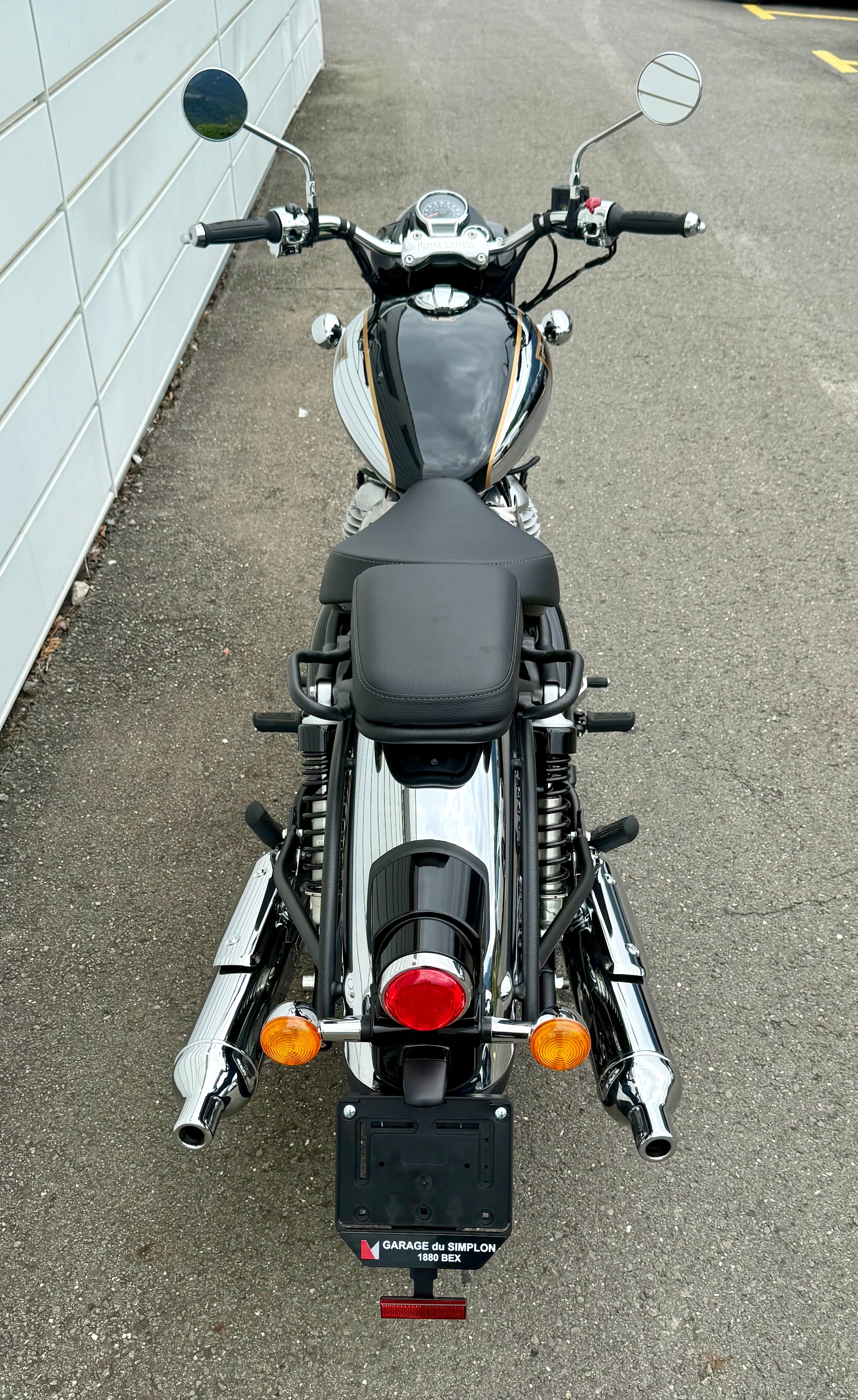 ROYAL ENFIELD Classic 650 Base-image-5