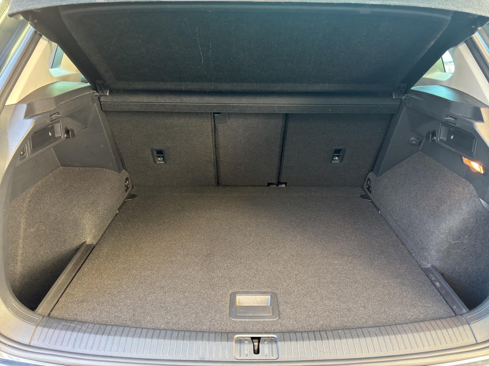 VW Tiguan 2.0 TDI SCR Highline DSG-image-10