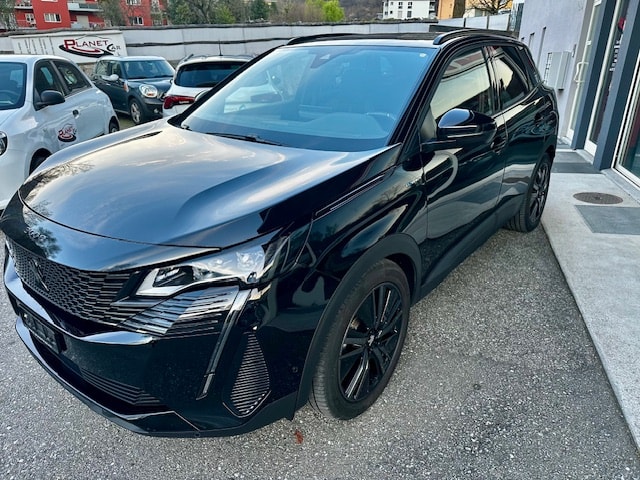PEUGEOT 3008 300e Hybrid4 GT Pack EAT8-image-7