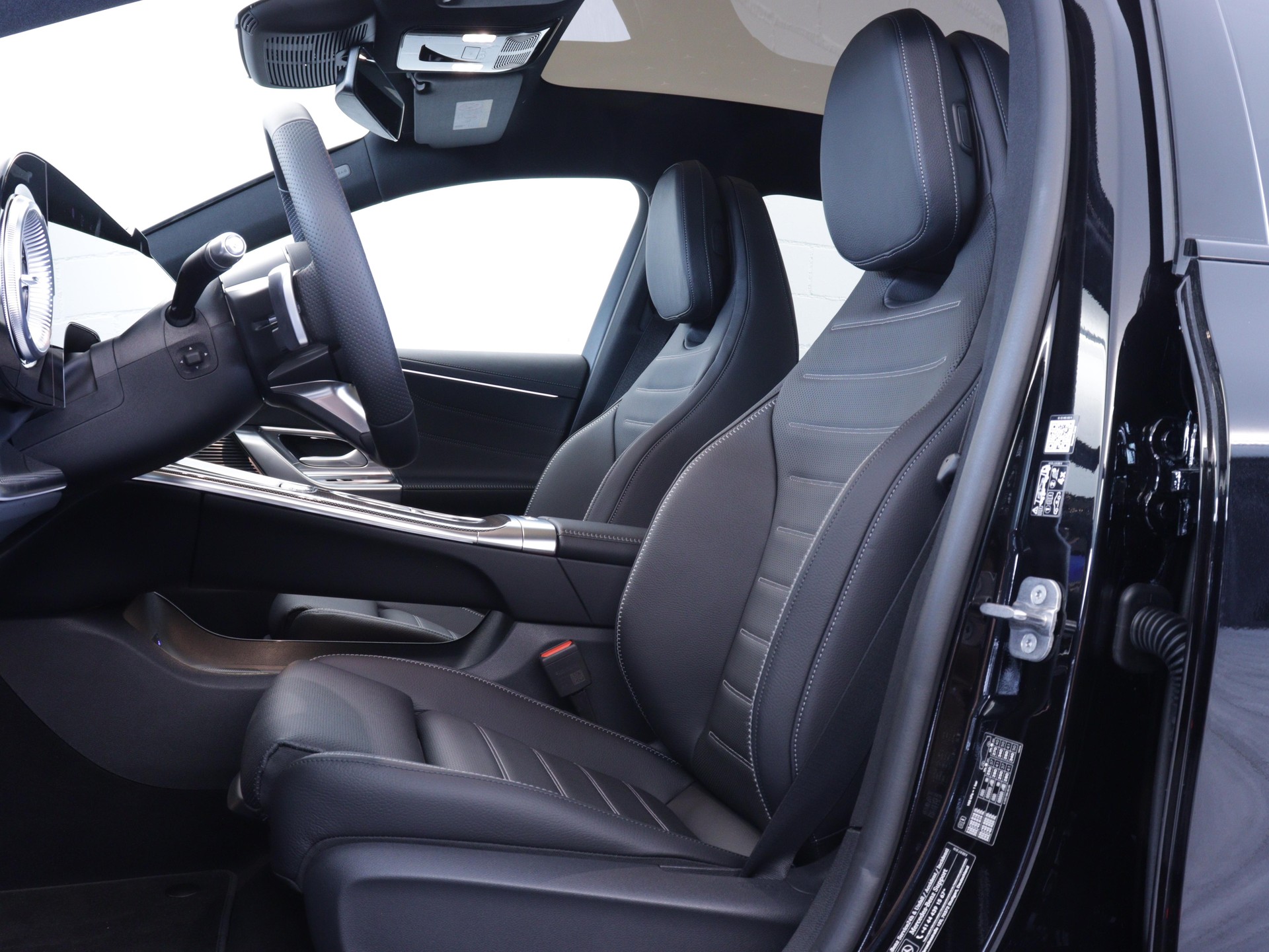 MERCEDES-BENZ C 400 4matic-image-7
