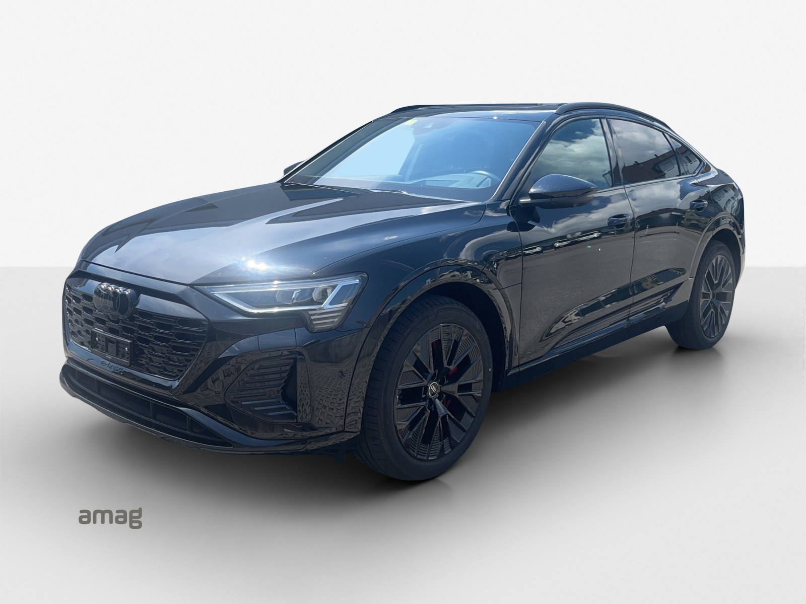 AUDI Q8 Sportback 50 e-tron Black Edition quattro-image-0