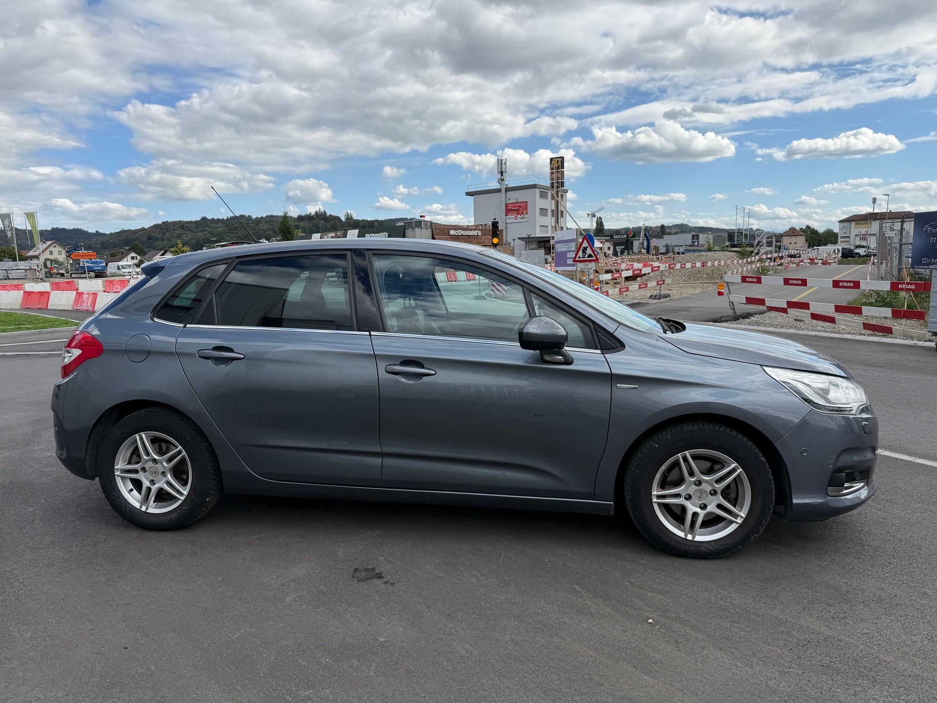 CITROEN C4 Berline 1.6 e-HDi Exclusive EGS6-image-5