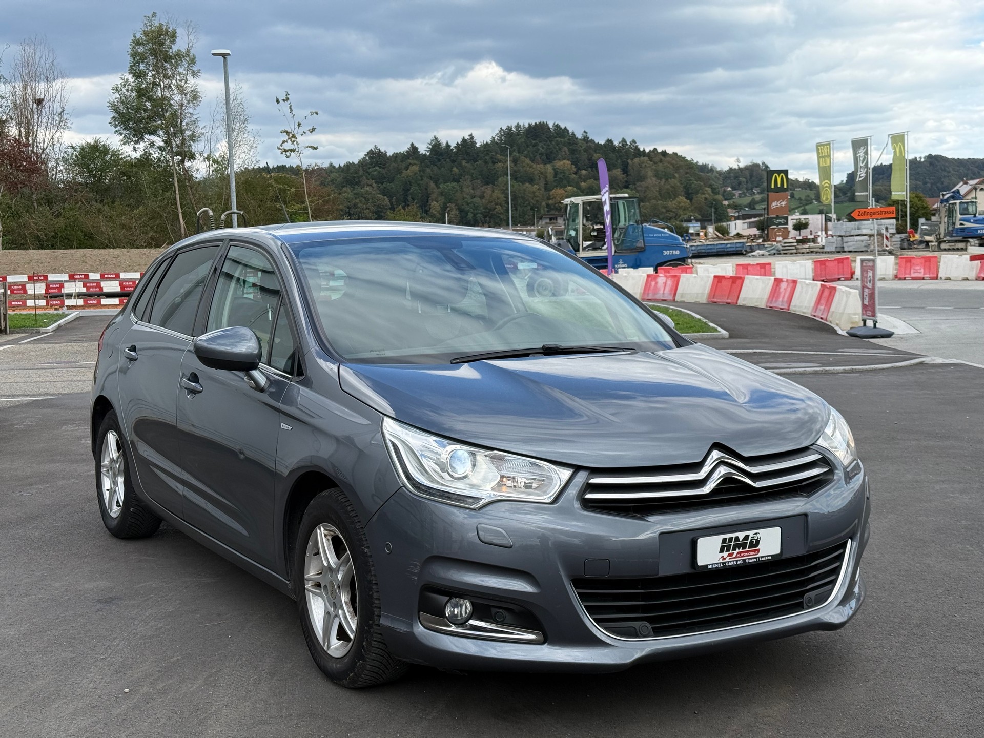 CITROEN C4 Berline 1.6 e-HDi Exclusive EGS6-image-6