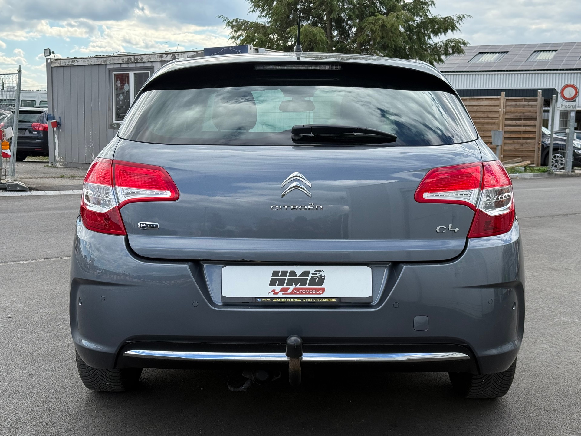 CITROEN C4 Berline 1.6 e-HDi Exclusive EGS6-image-3