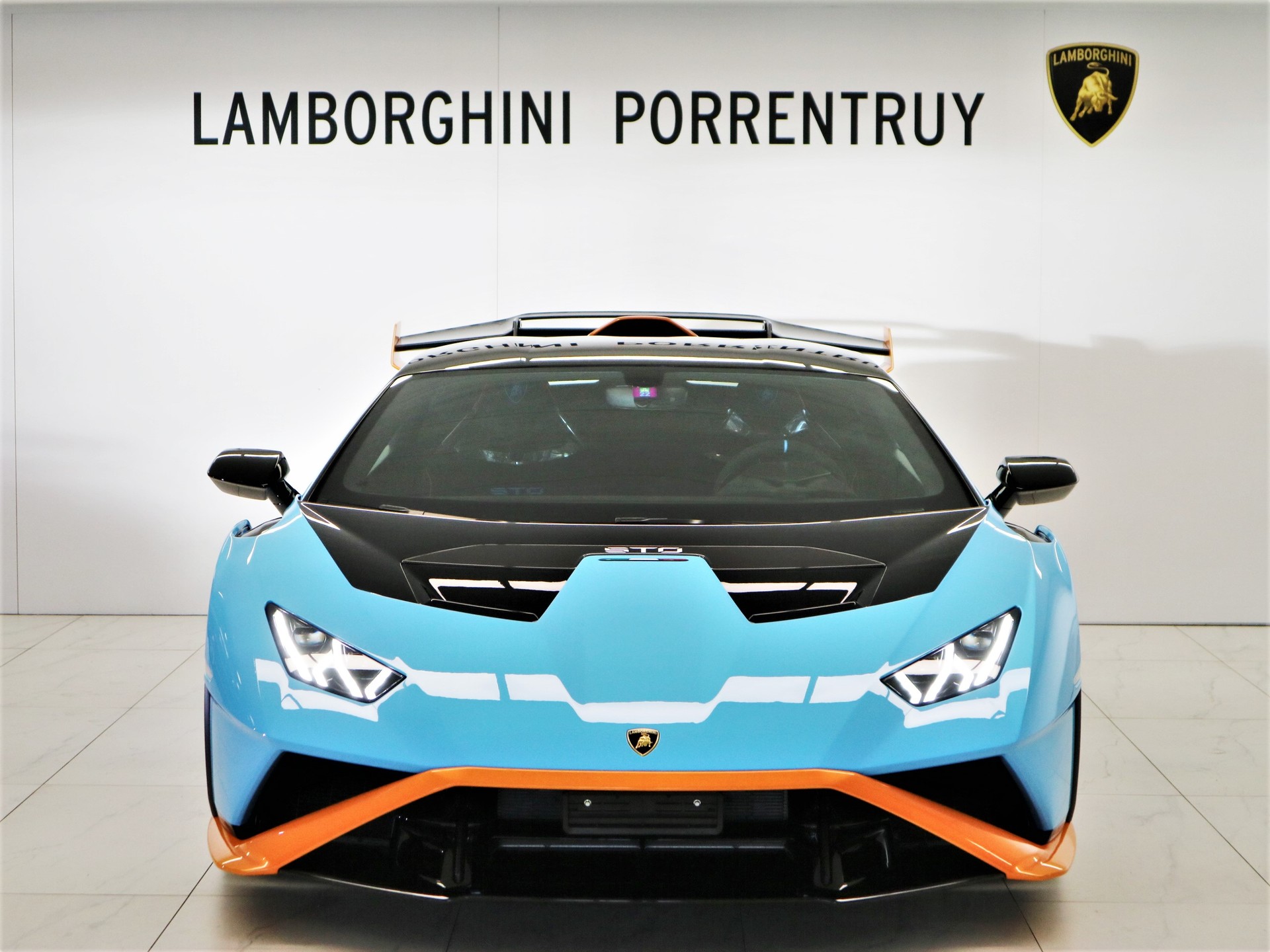 LAMBORGHINI Huracan STO Coupé DCT RWD-image-4