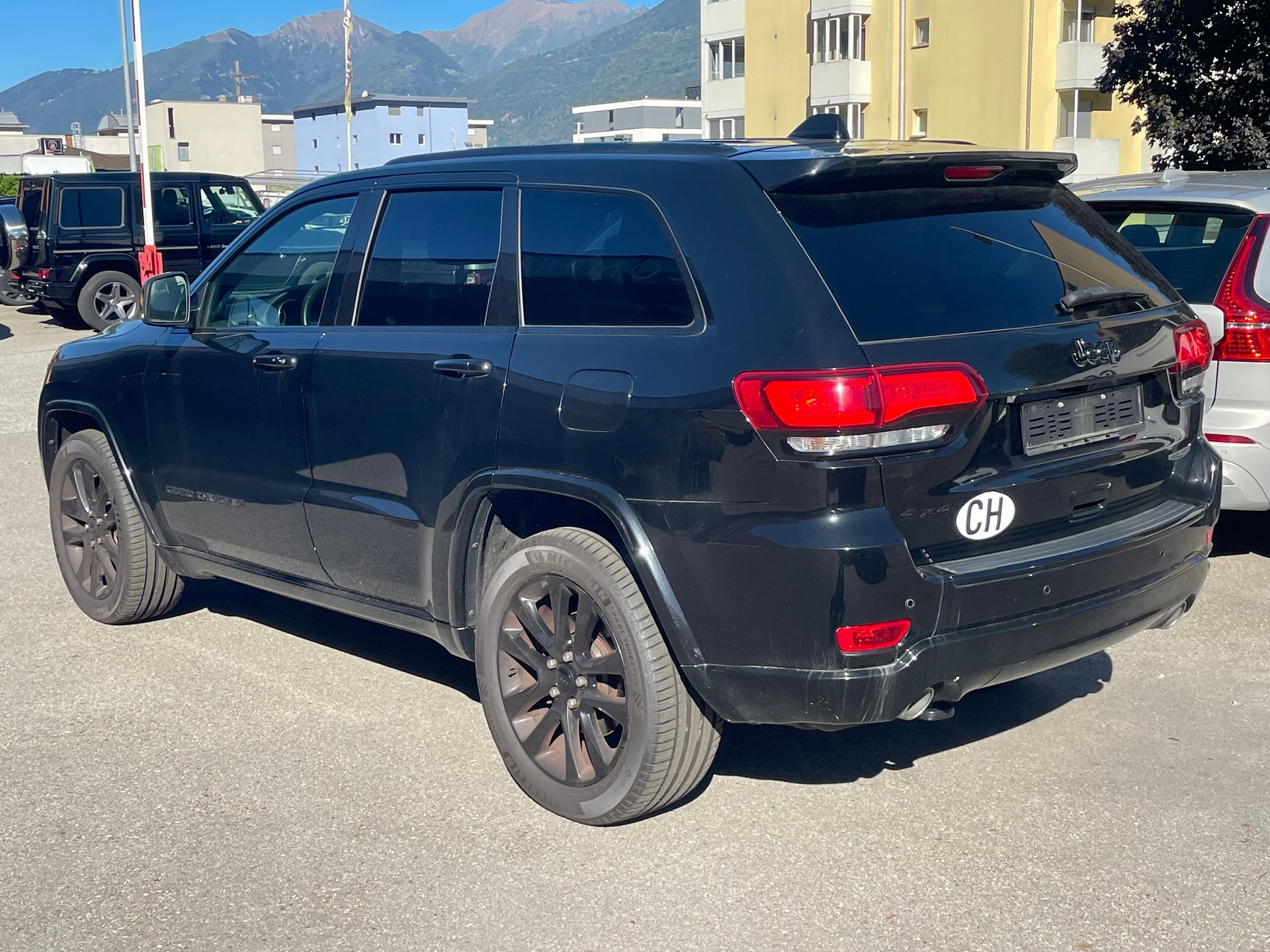 JEEP Grand Cherokee 3.0 CRD Night Eagle Automatic-image-7