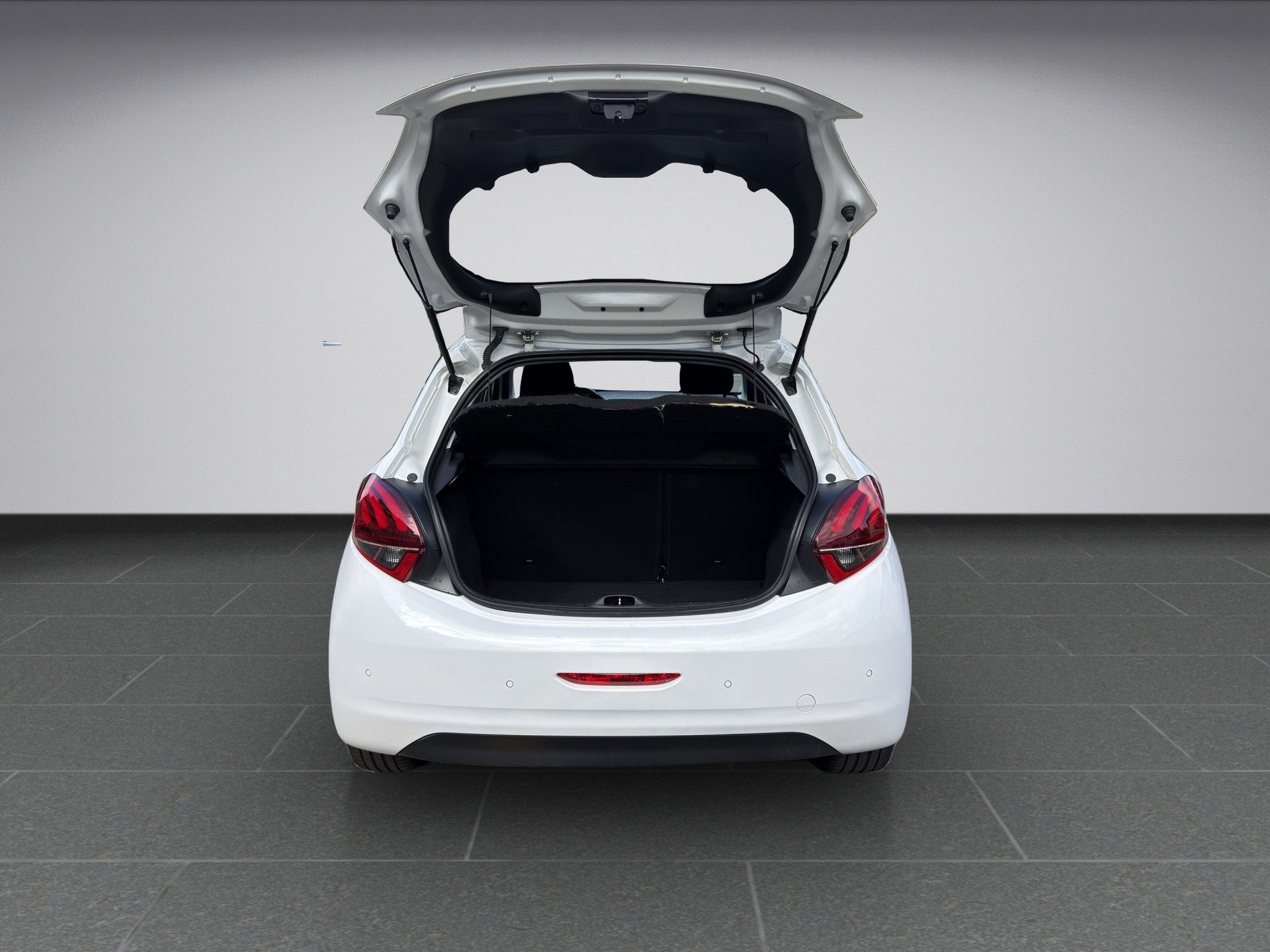 PEUGEOT 208 1.2 PureTech Active-image-14