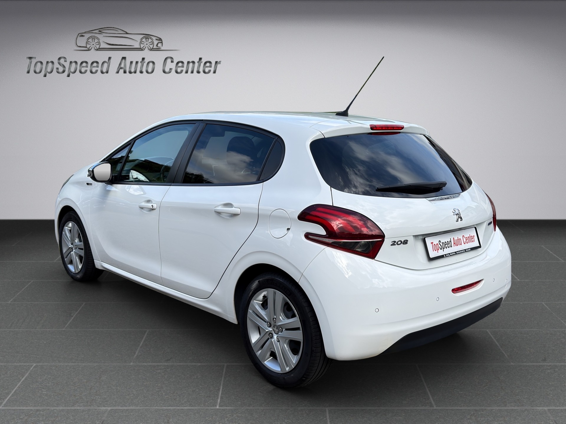 PEUGEOT 208 1.2 PureTech Active-image-3