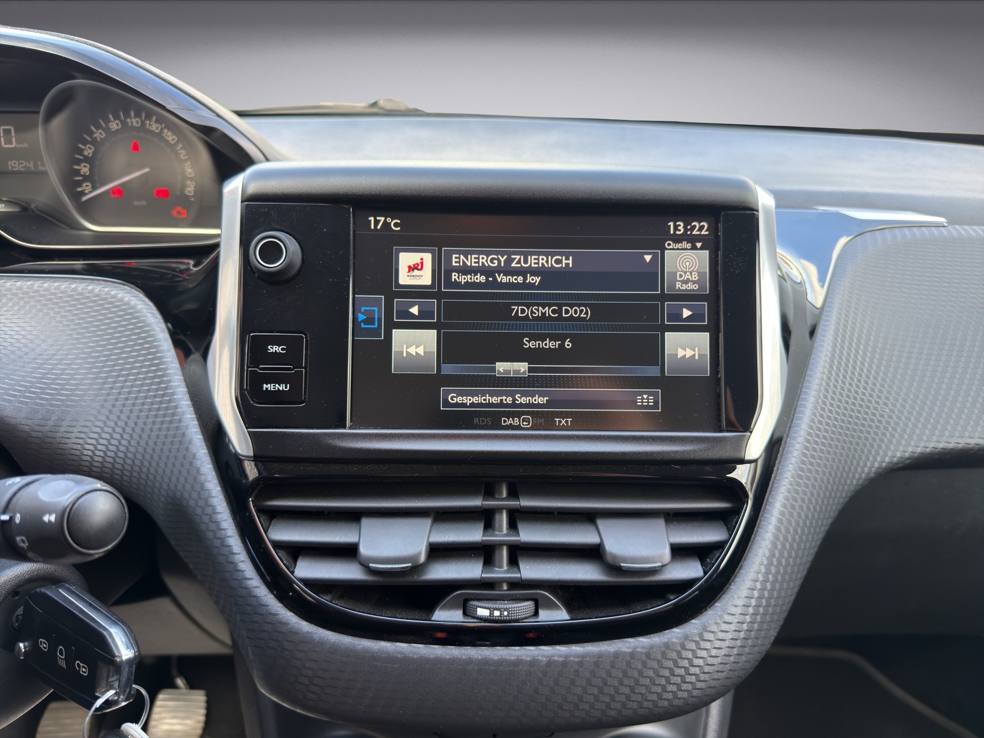 PEUGEOT 208 1.2 PureTech Active-image-10