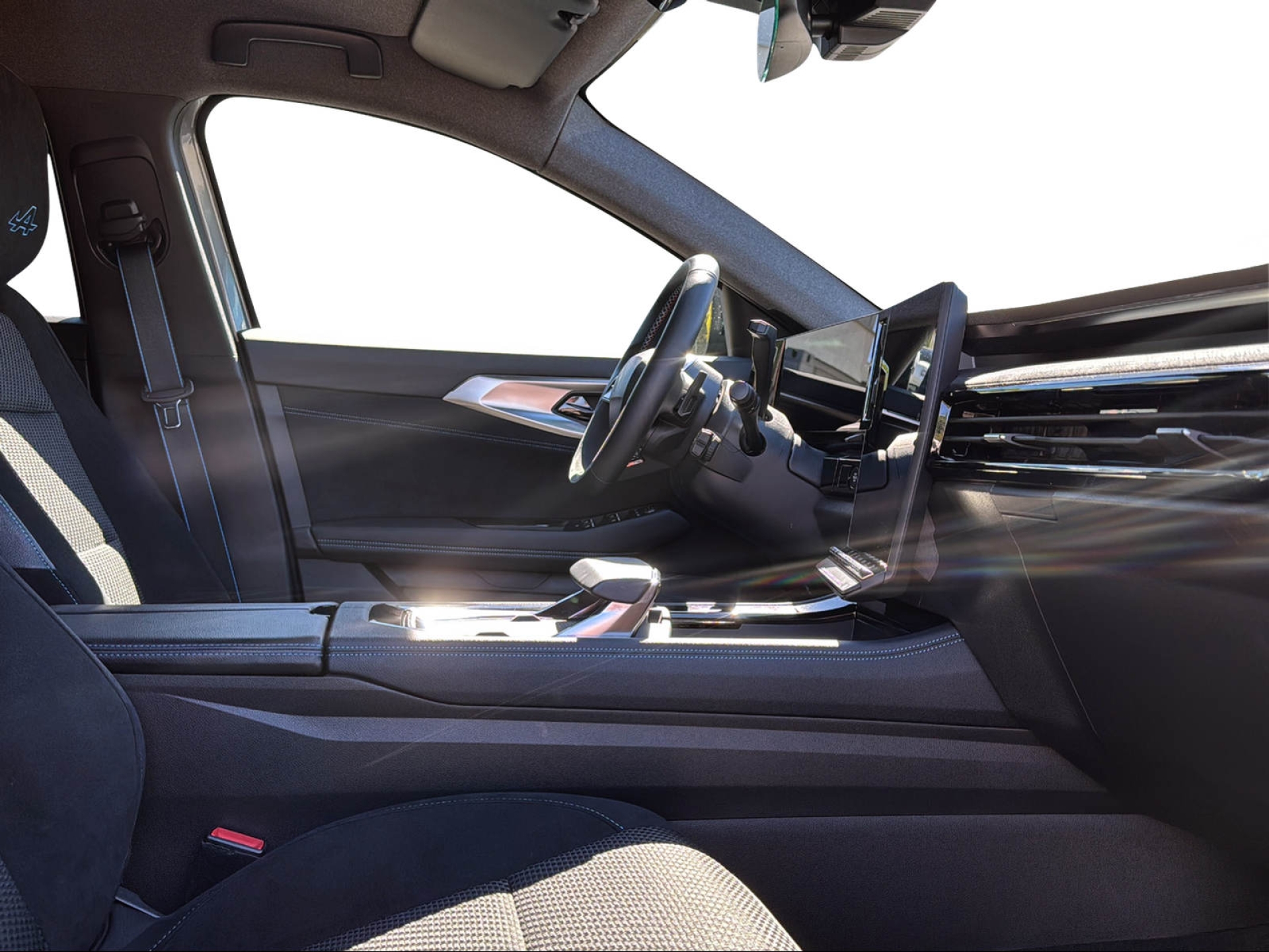 RENAULT Austral 1.2 E-Tech techno esprit Alpine-image-15