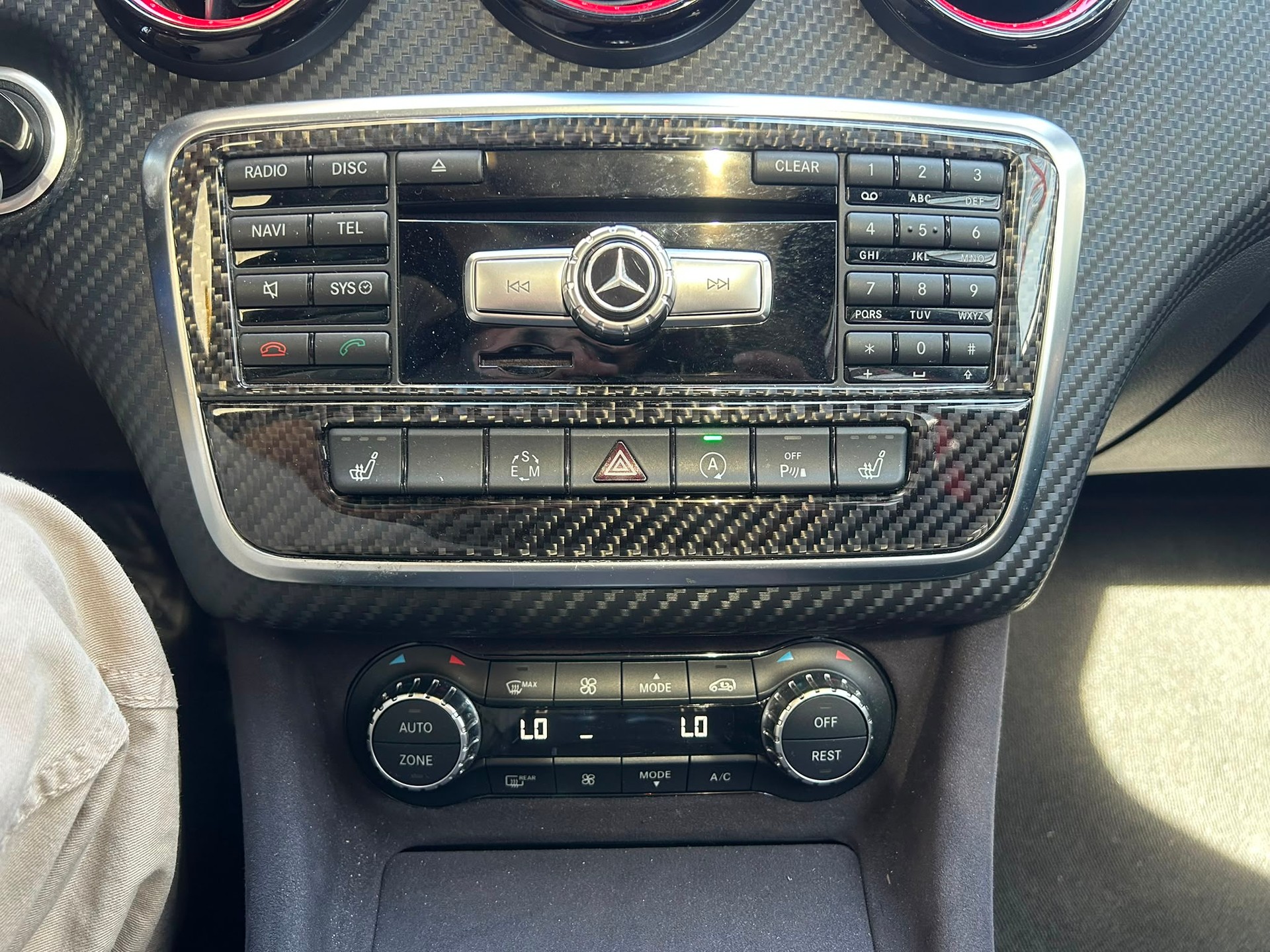 MERCEDES-BENZ A 250 Sport 4Matic 7G-DCT-image-12