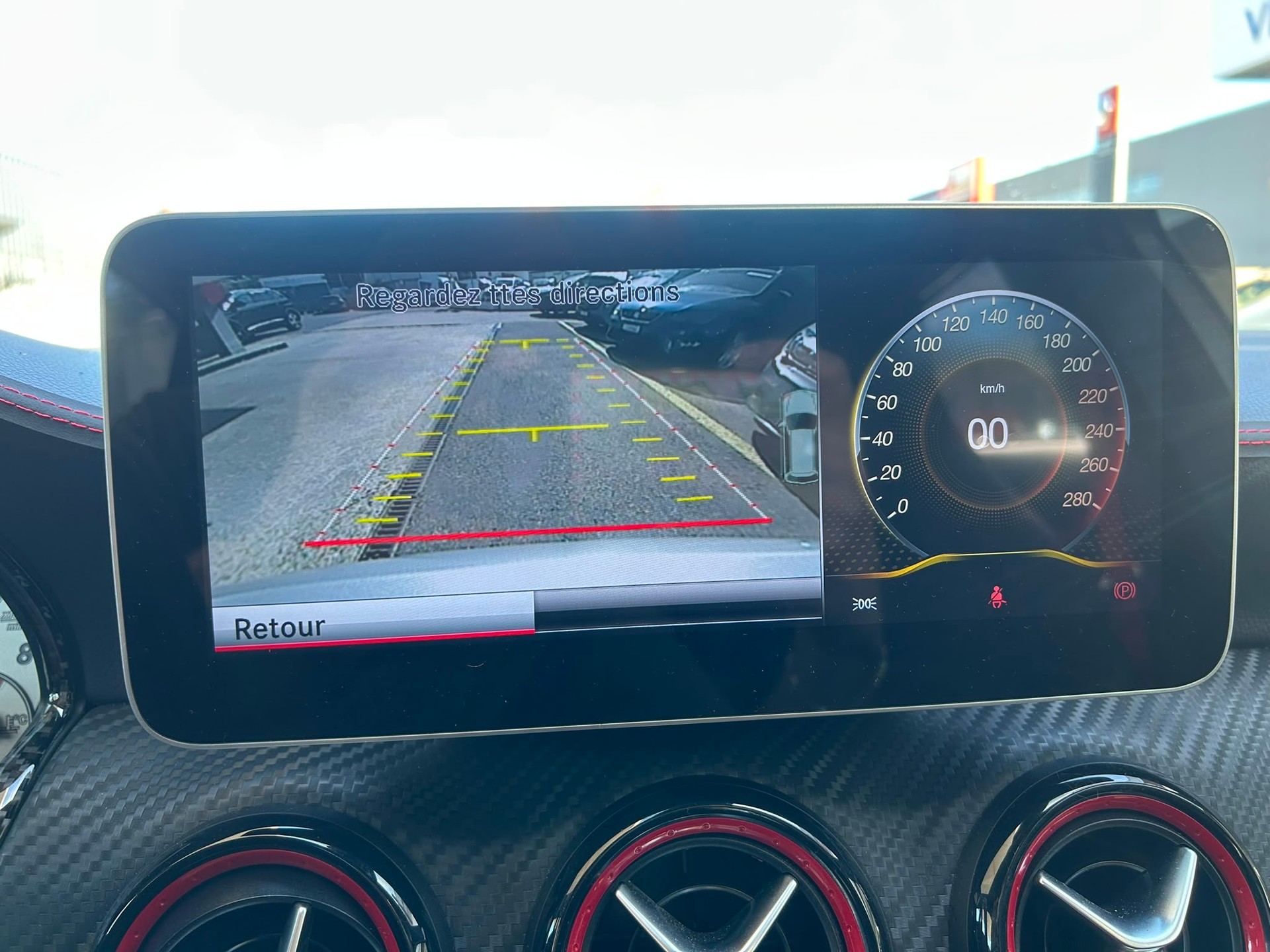 MERCEDES-BENZ A 250 Sport 4Matic 7G-DCT-image-14